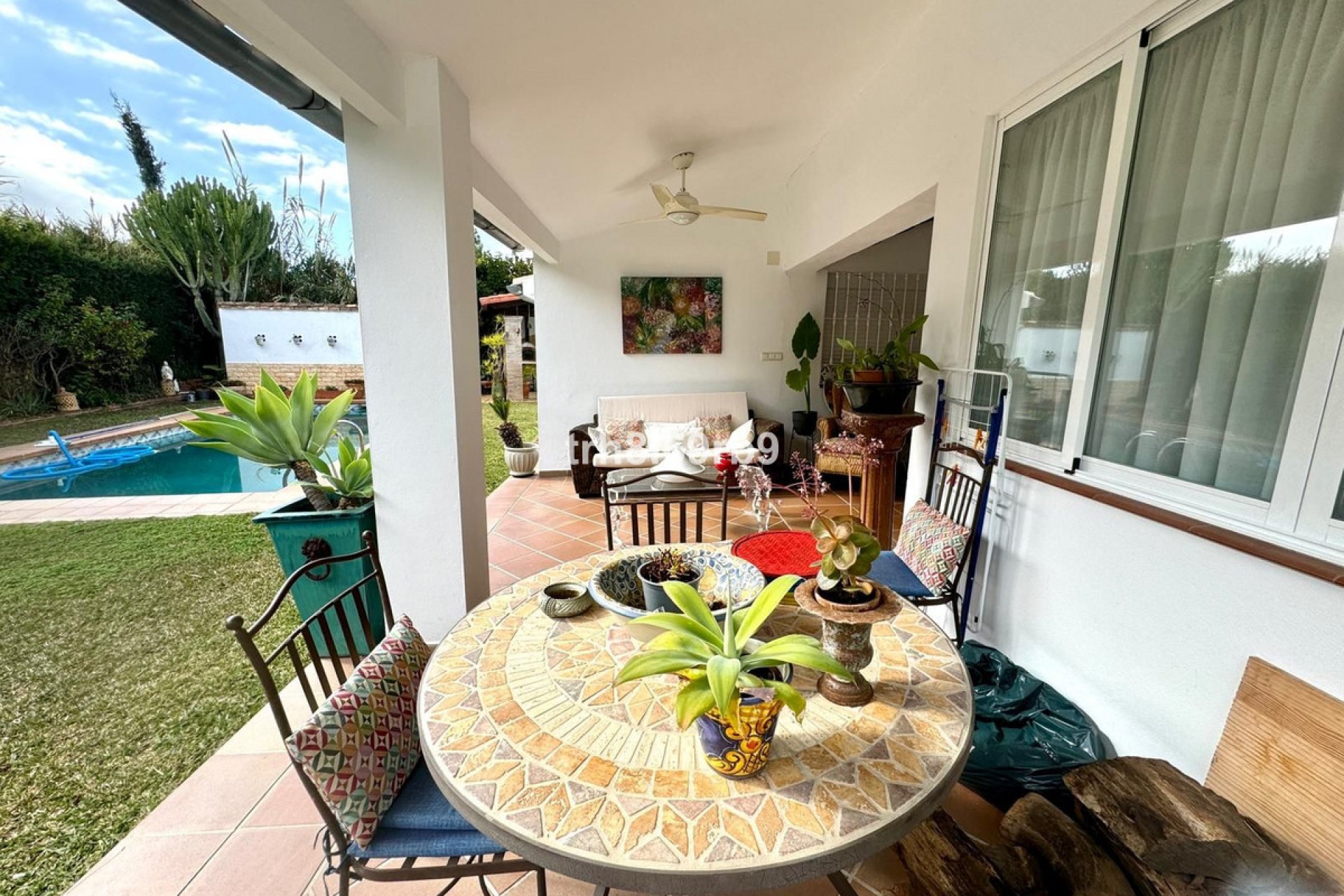 Resale - House - Detached Villa - Estepona - Atalaya