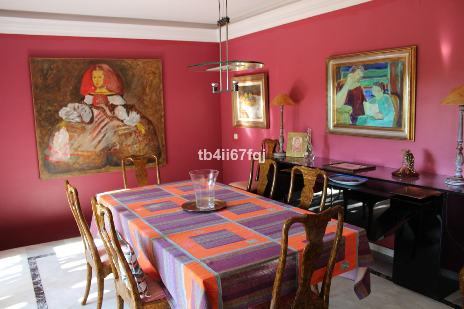 Resale - House - Detached Villa - Estepona - Atalaya