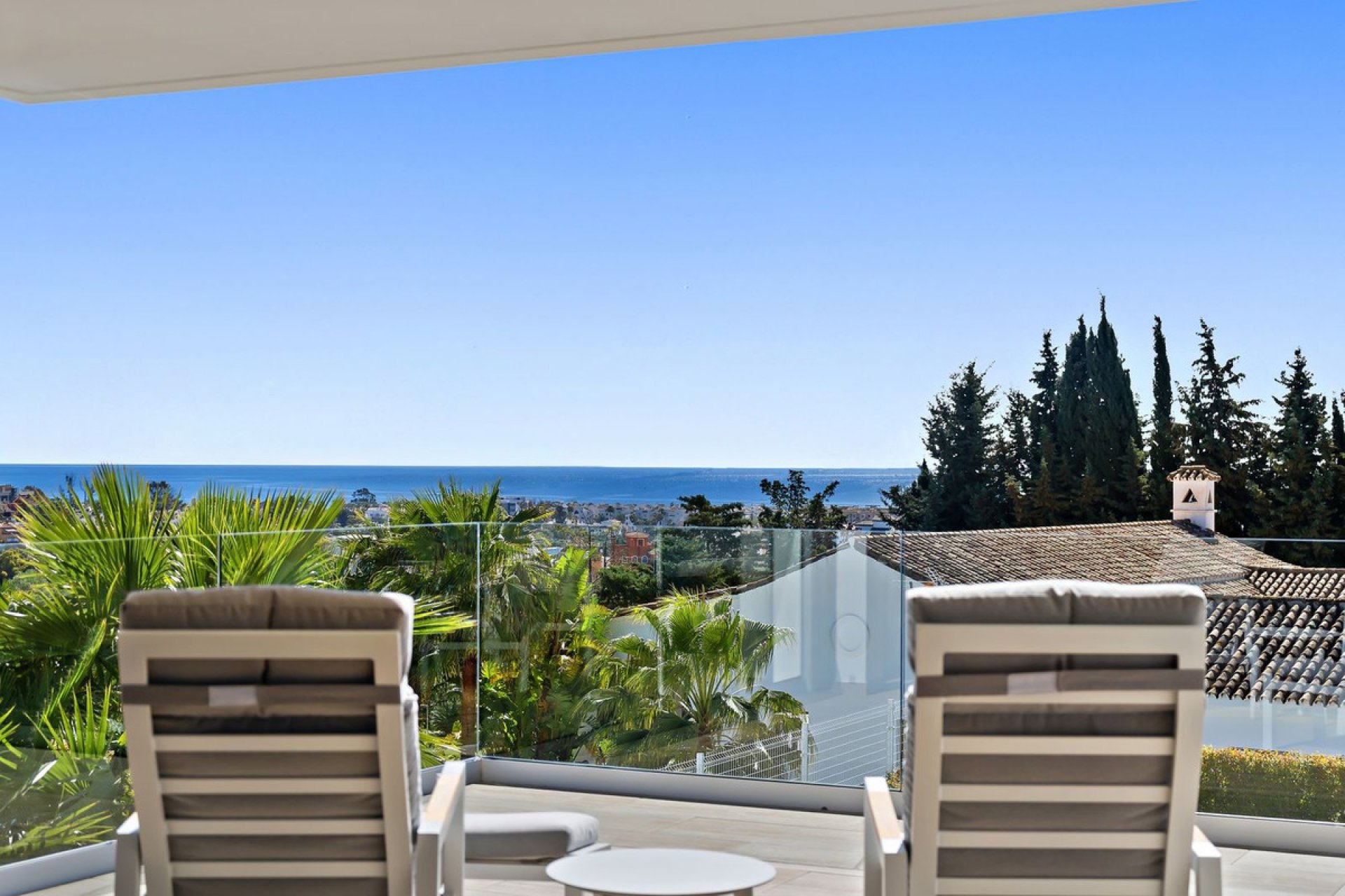 Resale - House - Detached Villa - Estepona - Cancelada