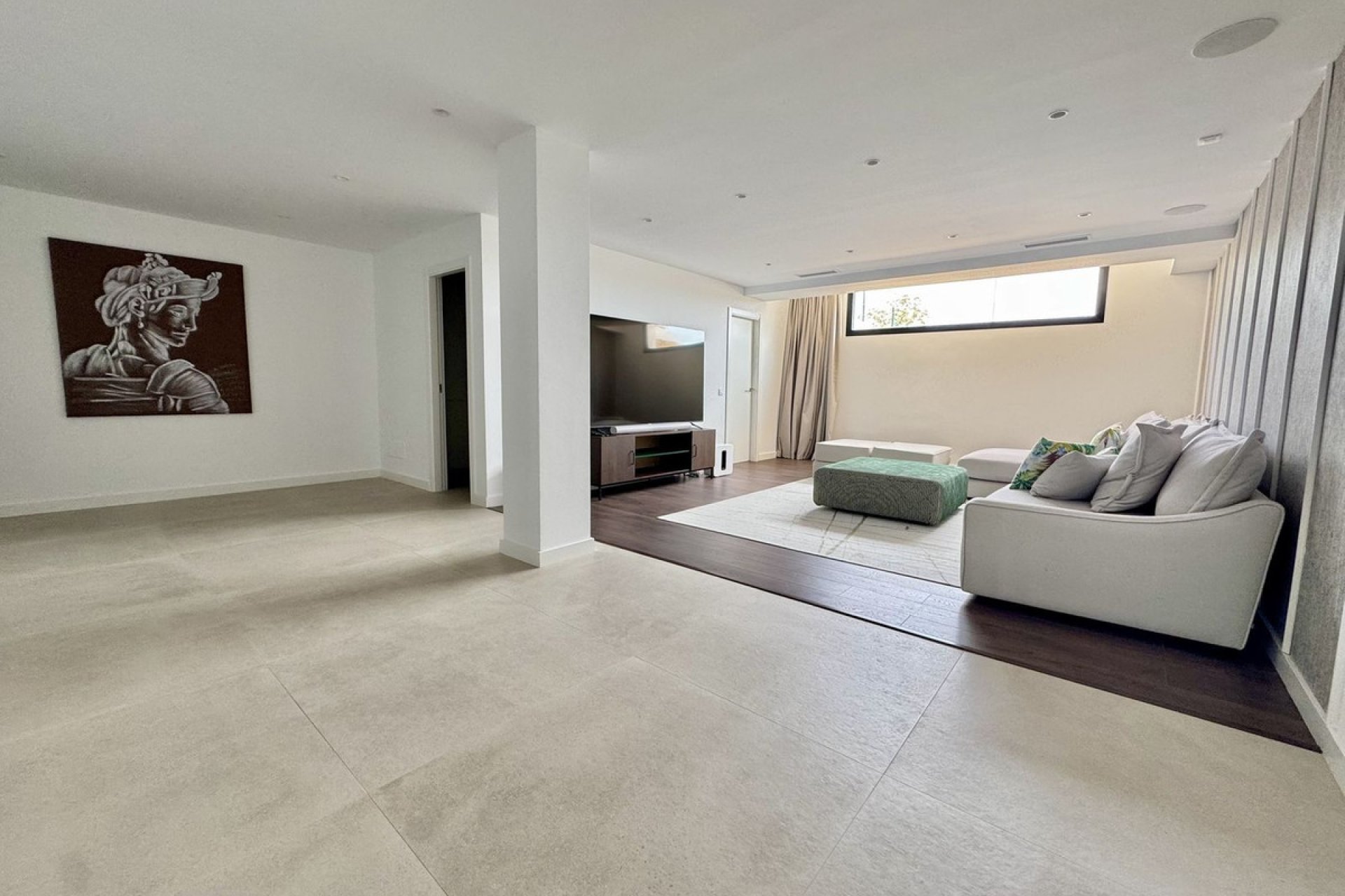 Resale - House - Detached Villa - Estepona - Cancelada