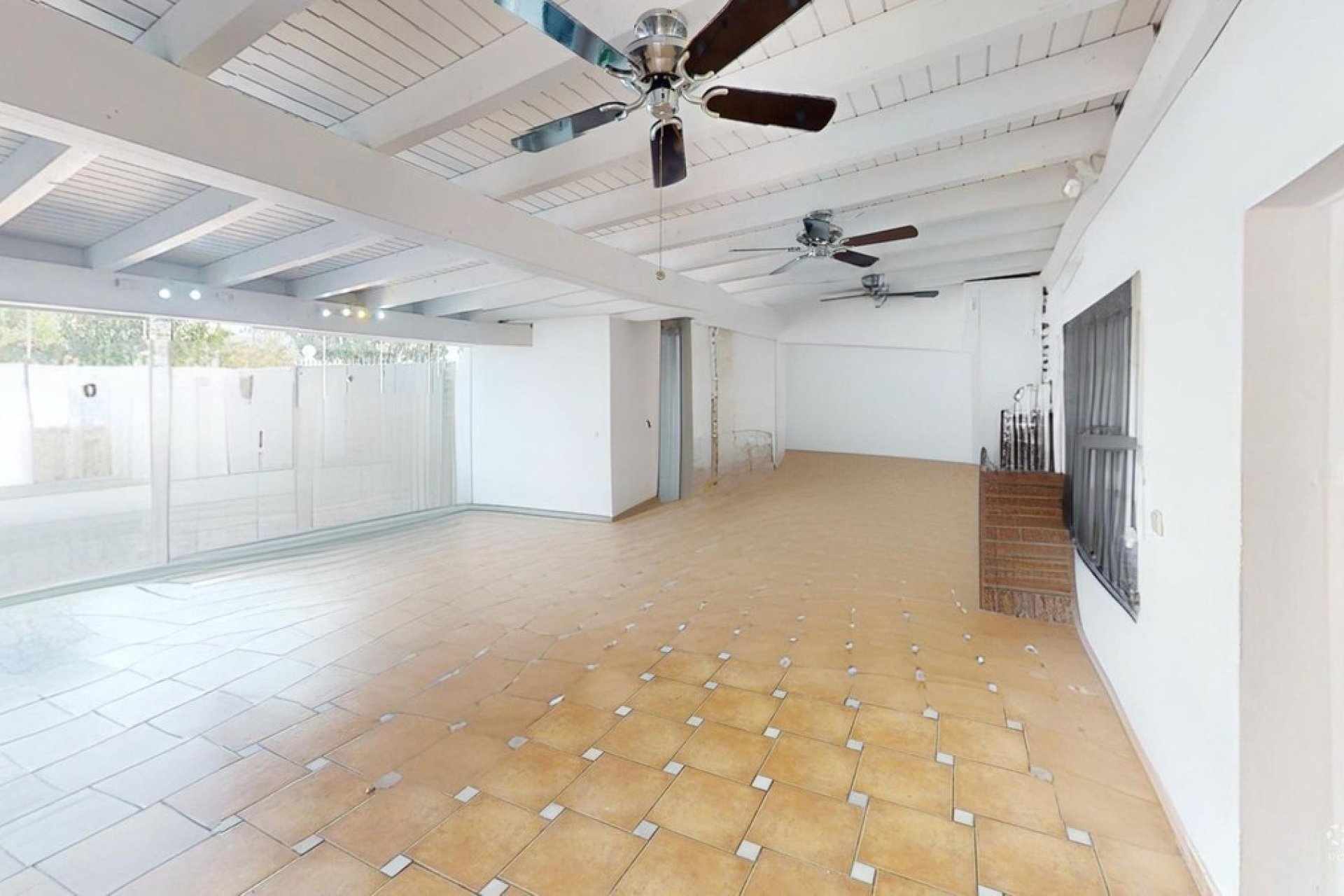 Resale - House - Detached Villa - Estepona - Costalita