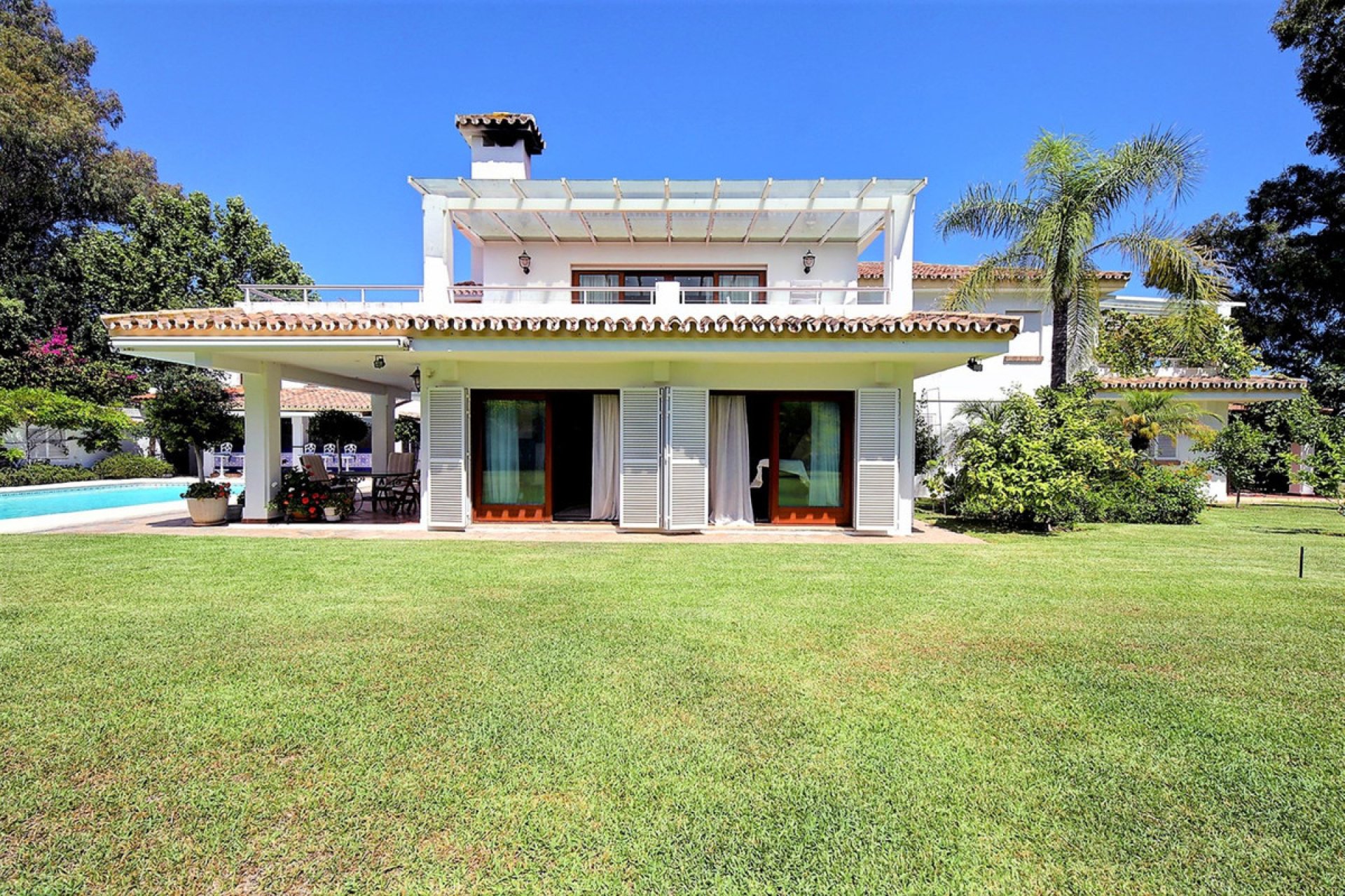 Resale - House - Detached Villa - Estepona - Costalita