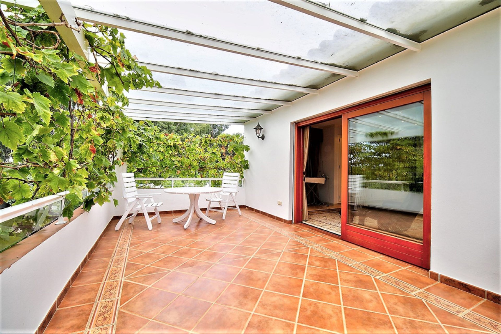 Resale - House - Detached Villa - Estepona - Costalita