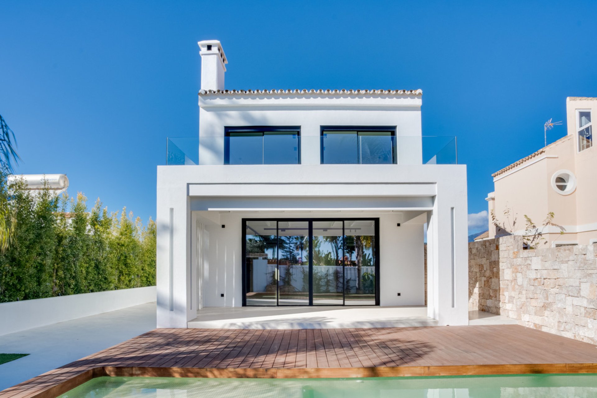 Resale - House - Detached Villa - Estepona - Costalita