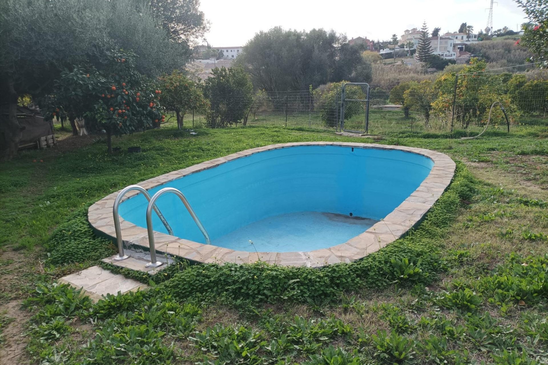 Resale - House - Detached Villa - Estepona - El Padron