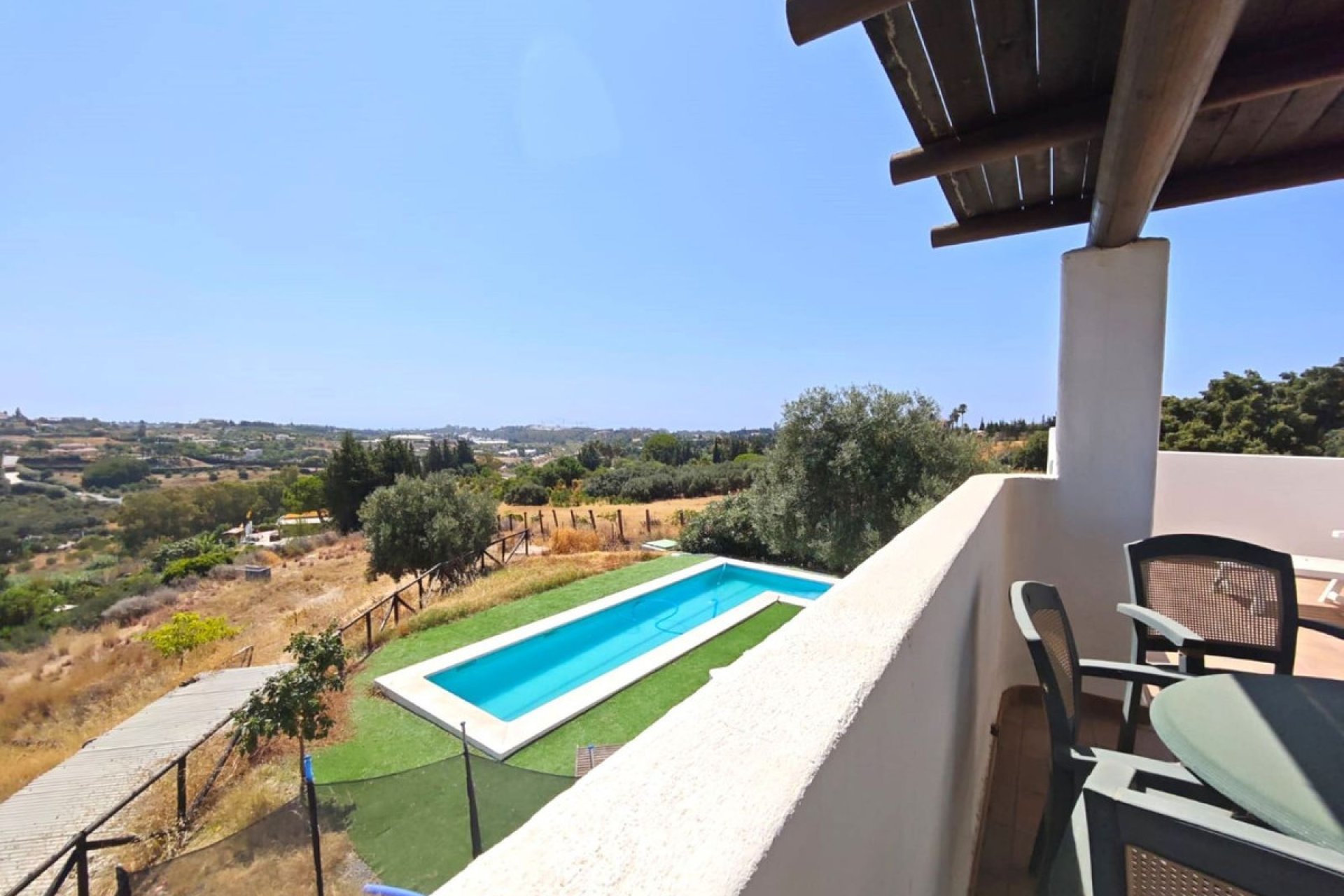 Resale - House - Detached Villa - Estepona - Estepona Centro