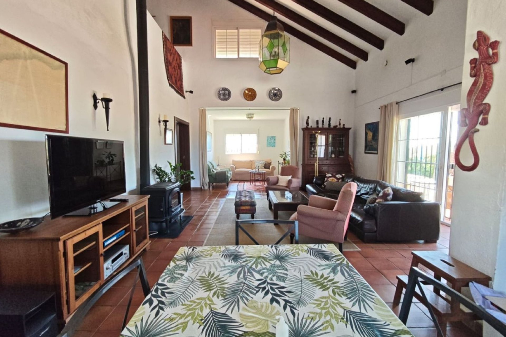 Resale - House - Detached Villa - Estepona - Estepona Centro