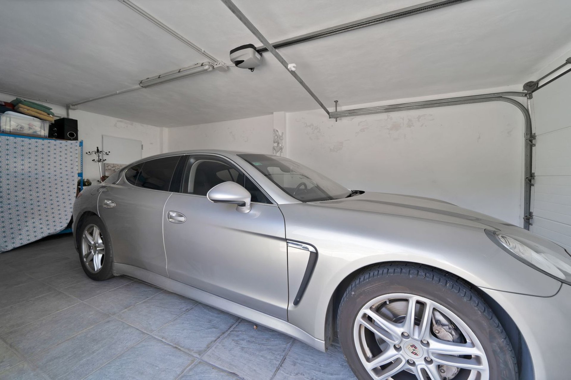 Resale - House - Detached Villa - Estepona - Estepona Centro