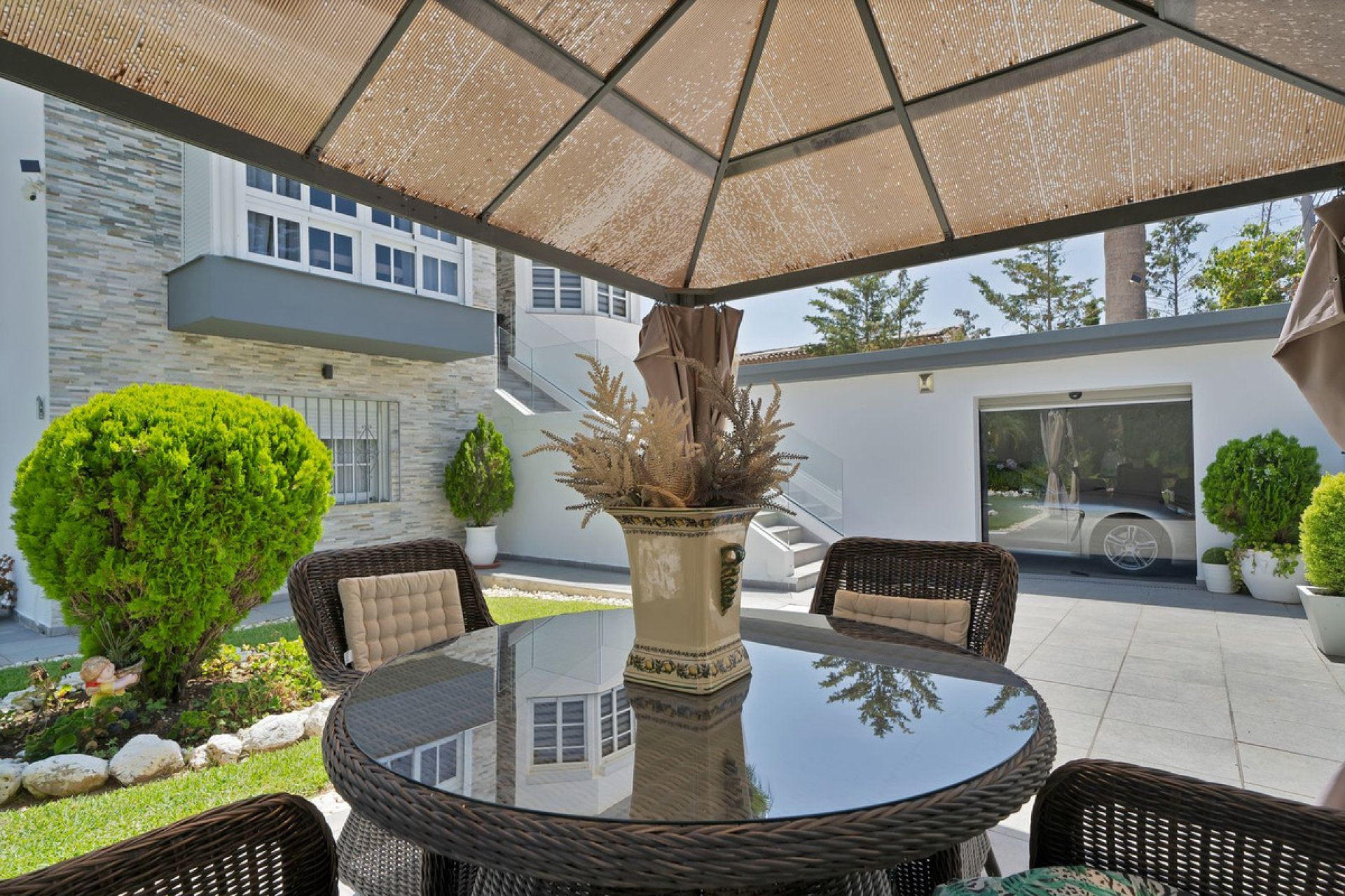 Resale - House - Detached Villa - Estepona - Estepona Centro