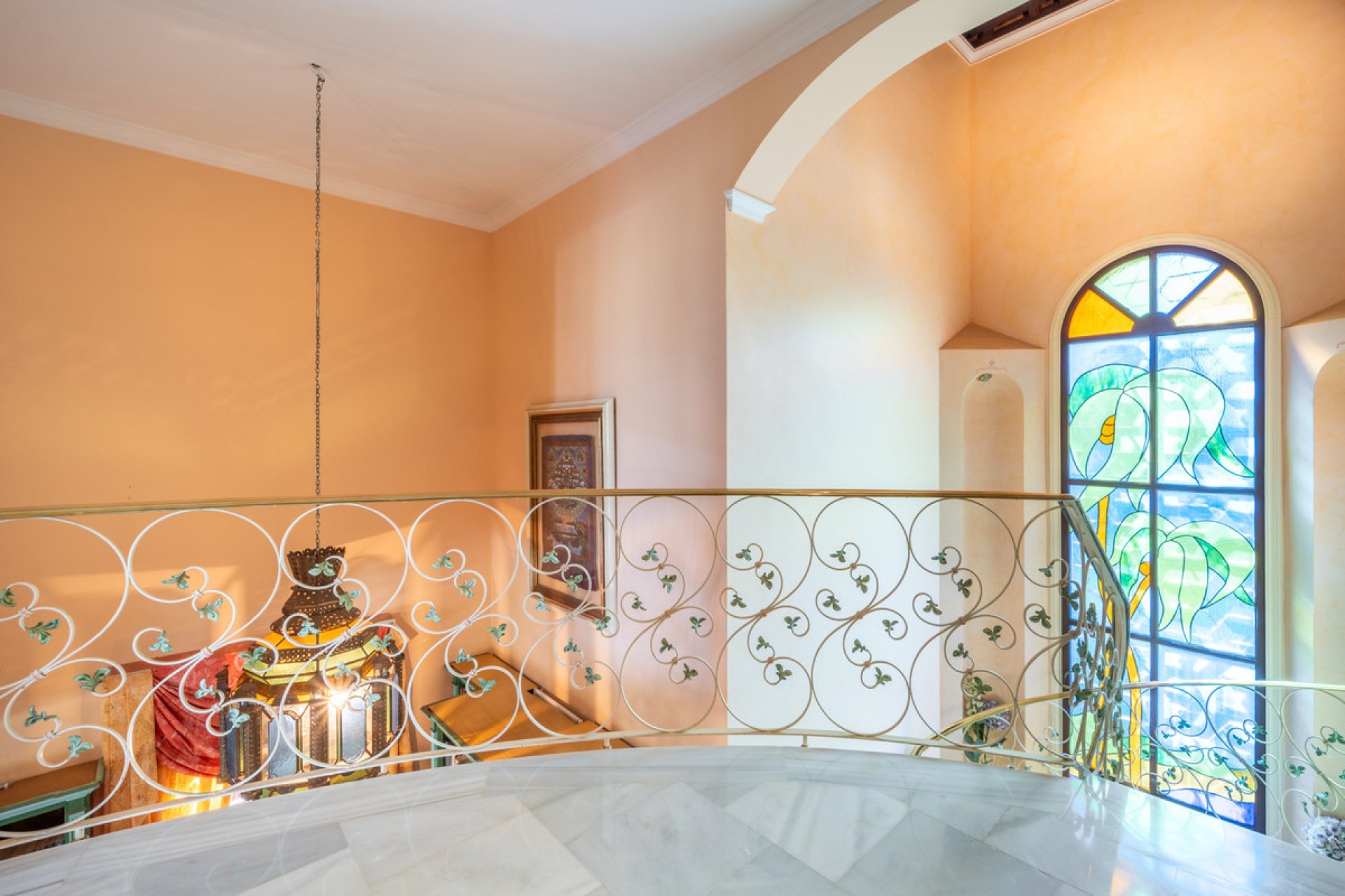 Resale - House - Detached Villa - Estepona - Estepona Centro