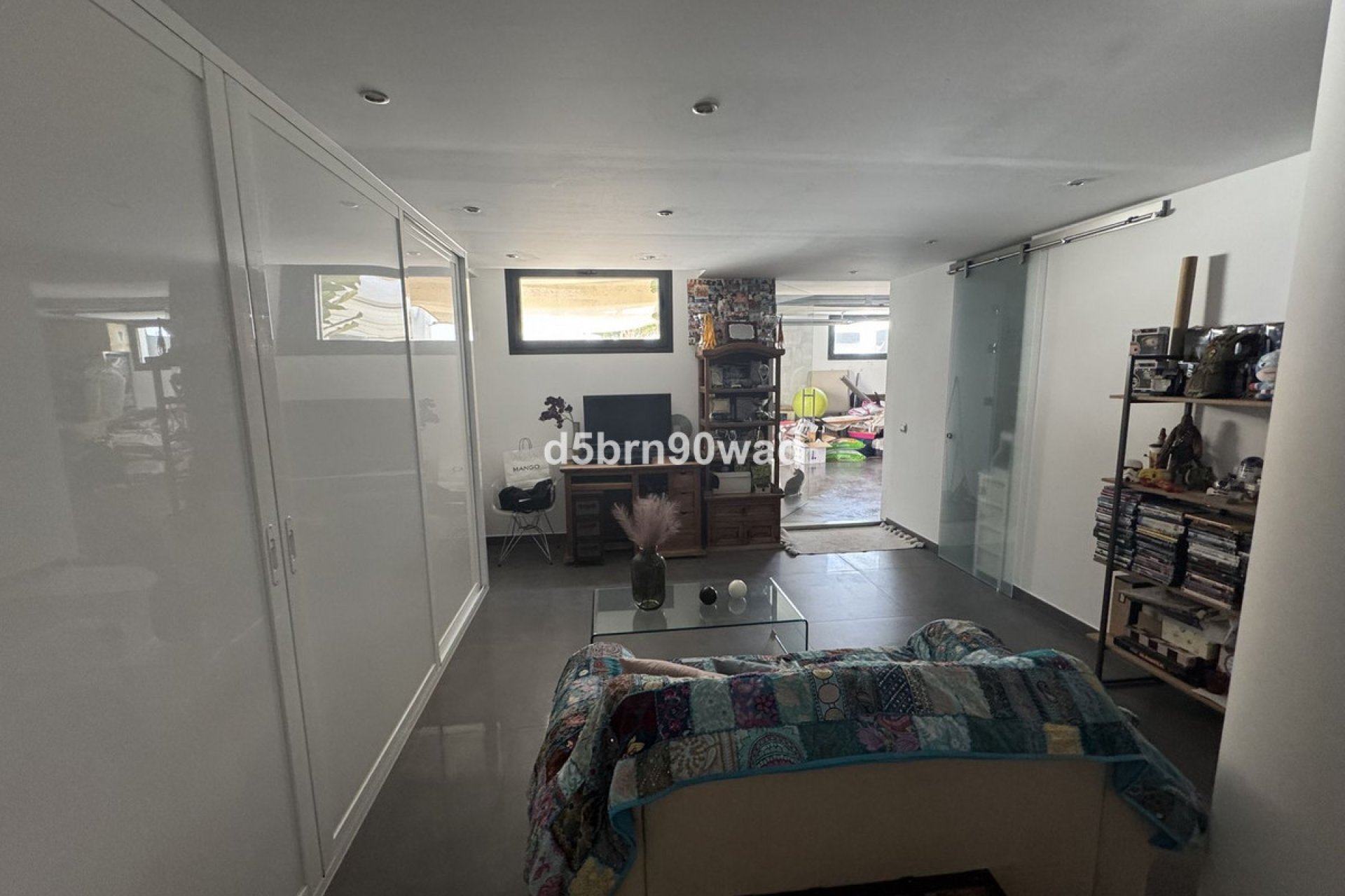 Resale - House - Detached Villa - Estepona - Estepona Centro