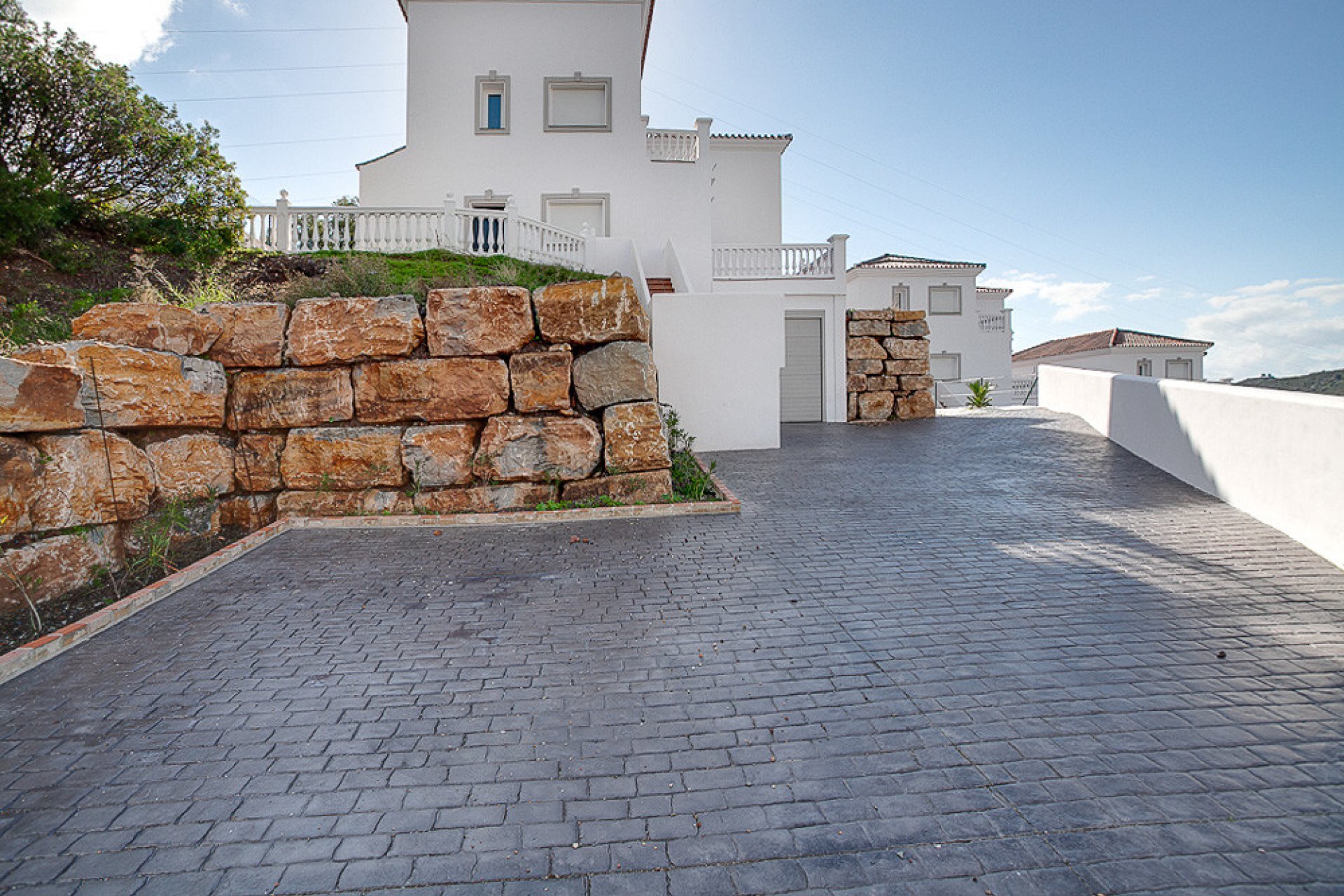 Resale - House - Detached Villa - Estepona - Estepona Centro