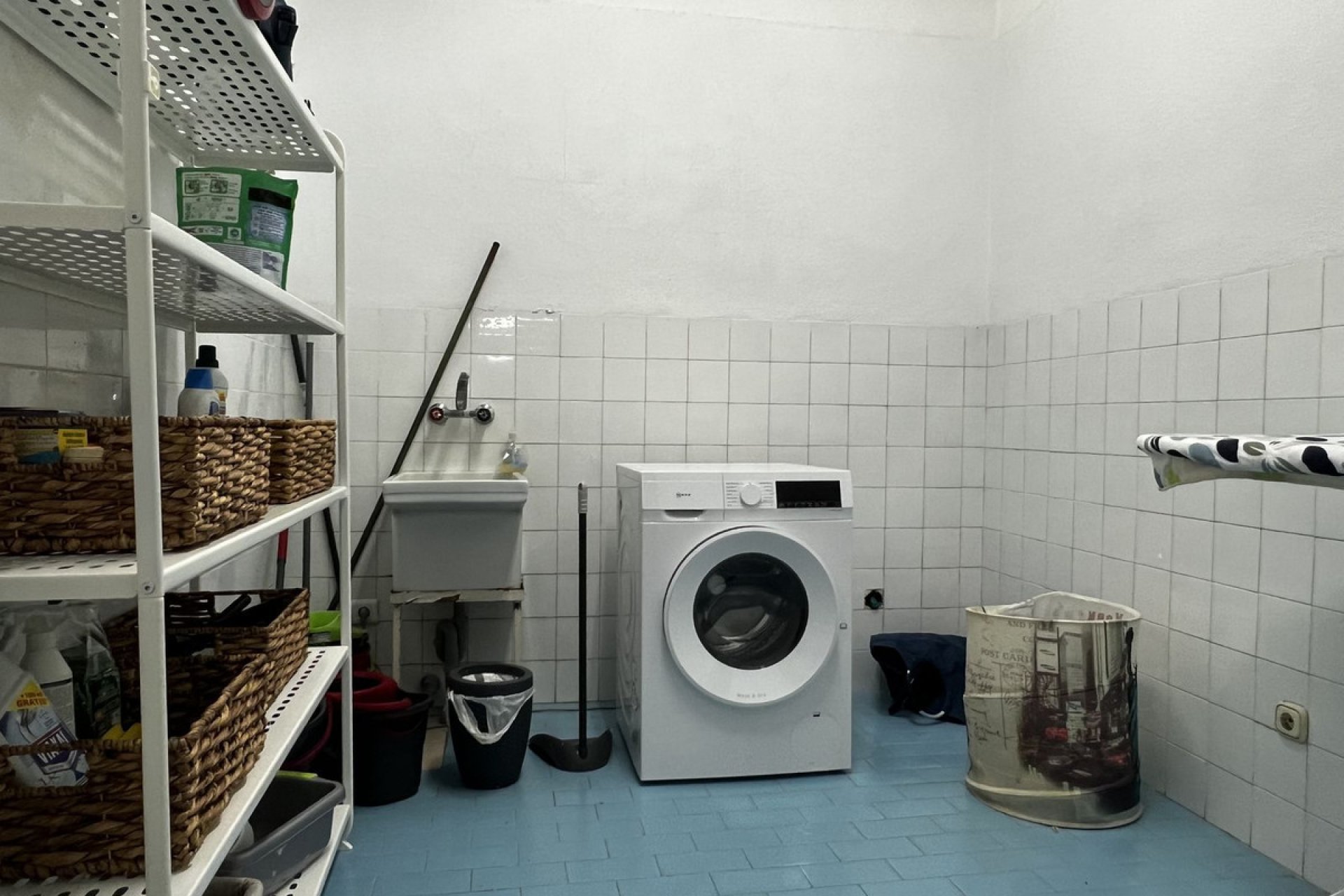 Resale - House - Detached Villa - Estepona - Estepona Centro