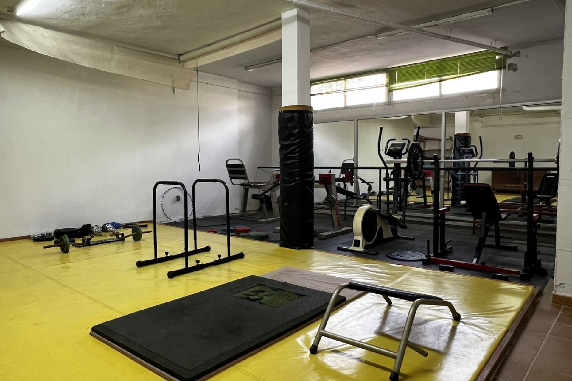 Resale - House - Detached Villa - Estepona - Estepona Centro