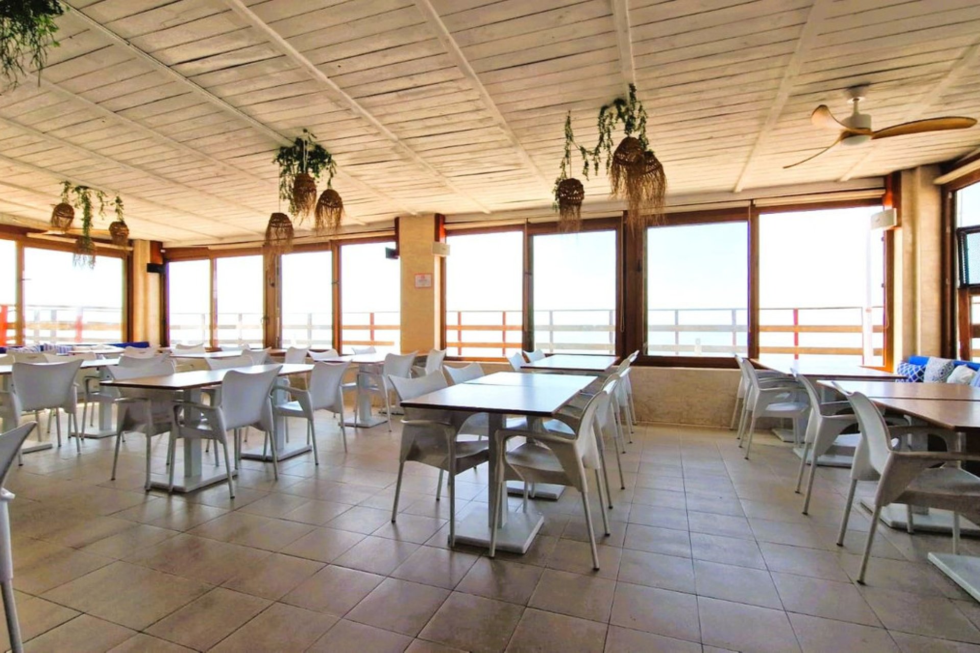 Resale - House - Detached Villa - Estepona - Estepona Centro