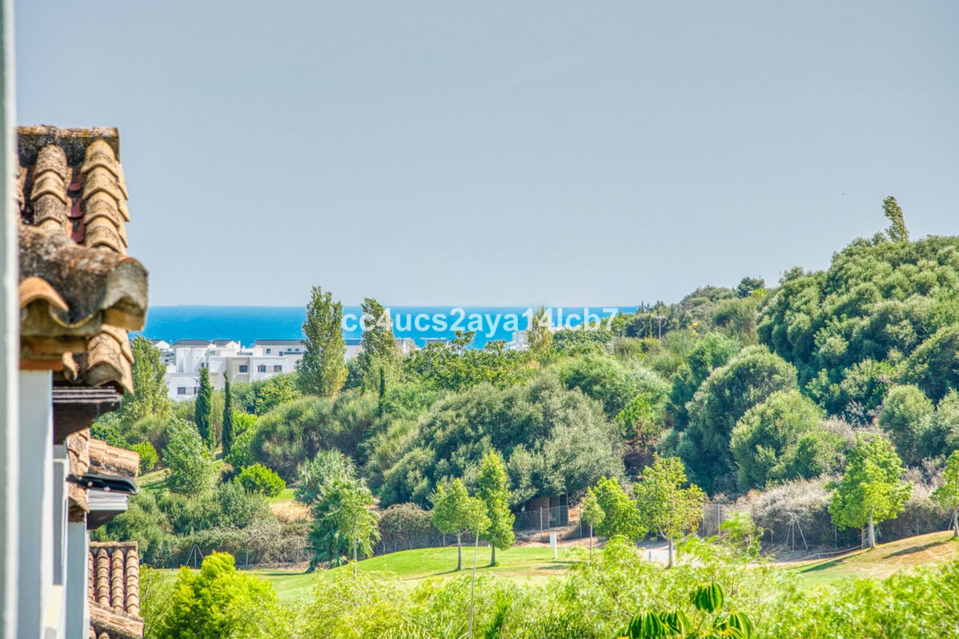 Resale - House - Detached Villa - Estepona - Estepona Centro