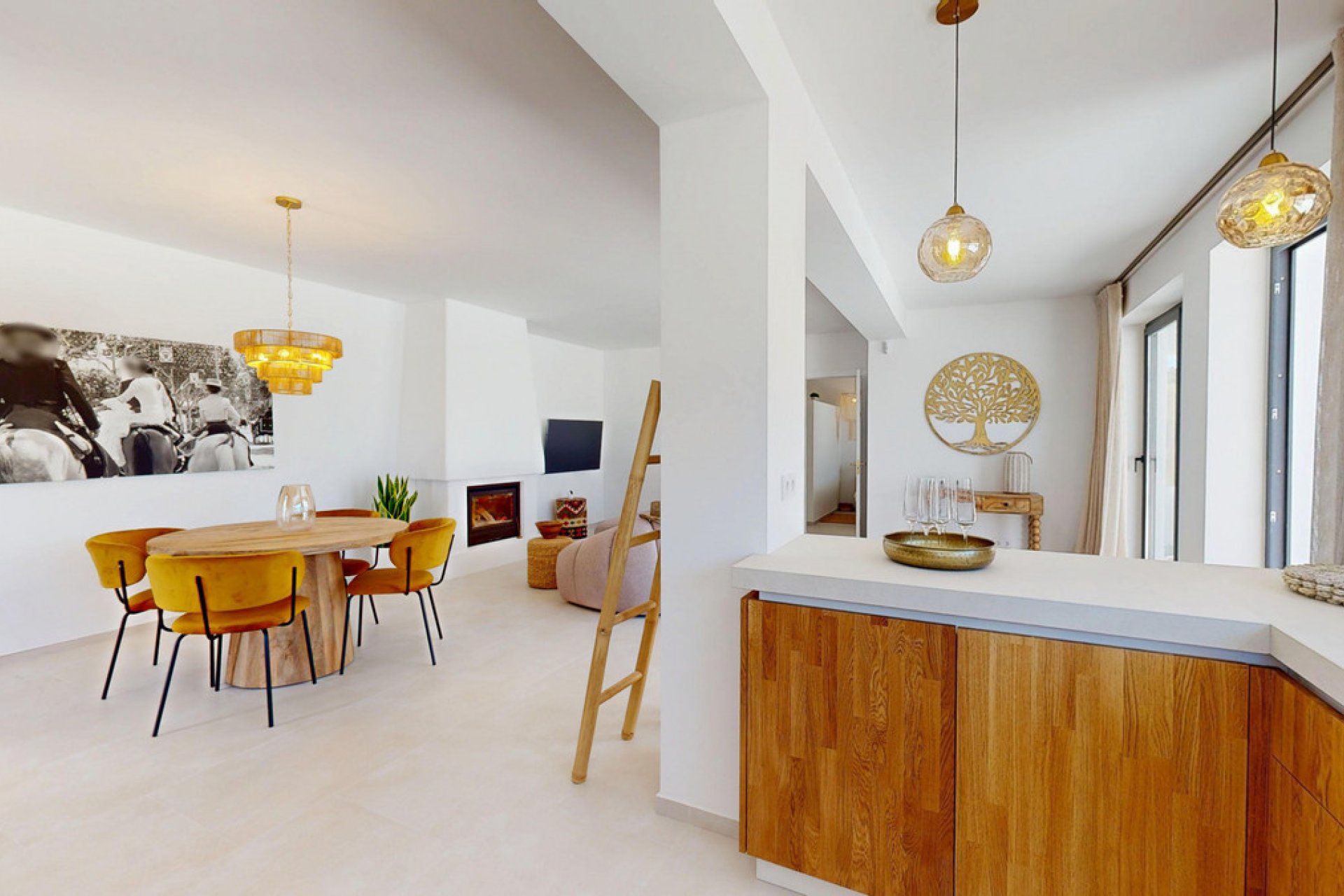 Resale - House - Detached Villa - Estepona - Estepona Centro