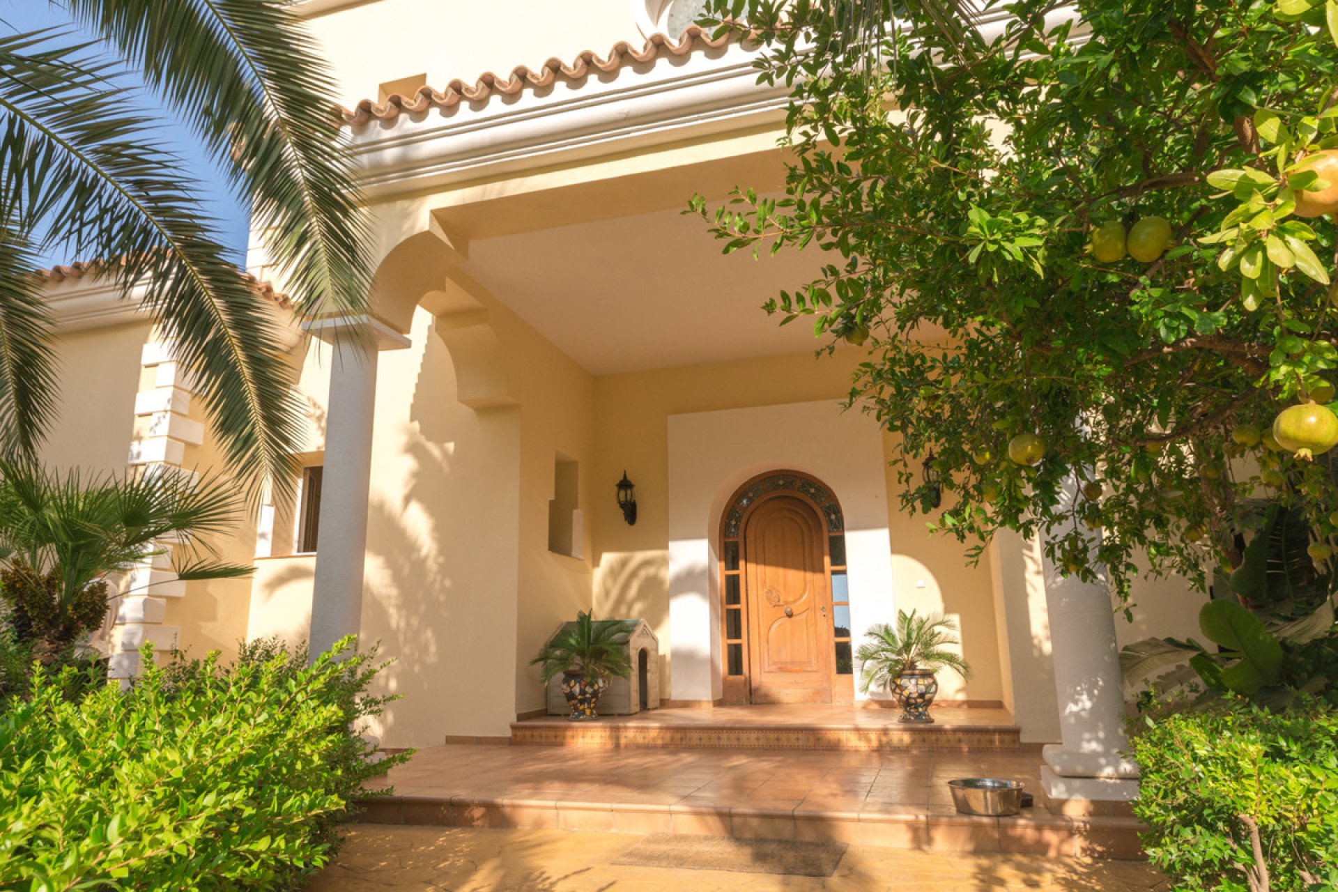 Resale - House - Detached Villa - Estepona - Estepona Centro