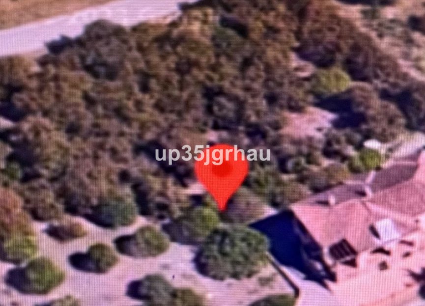 Resale - House - Detached Villa - Estepona - Estepona Centro