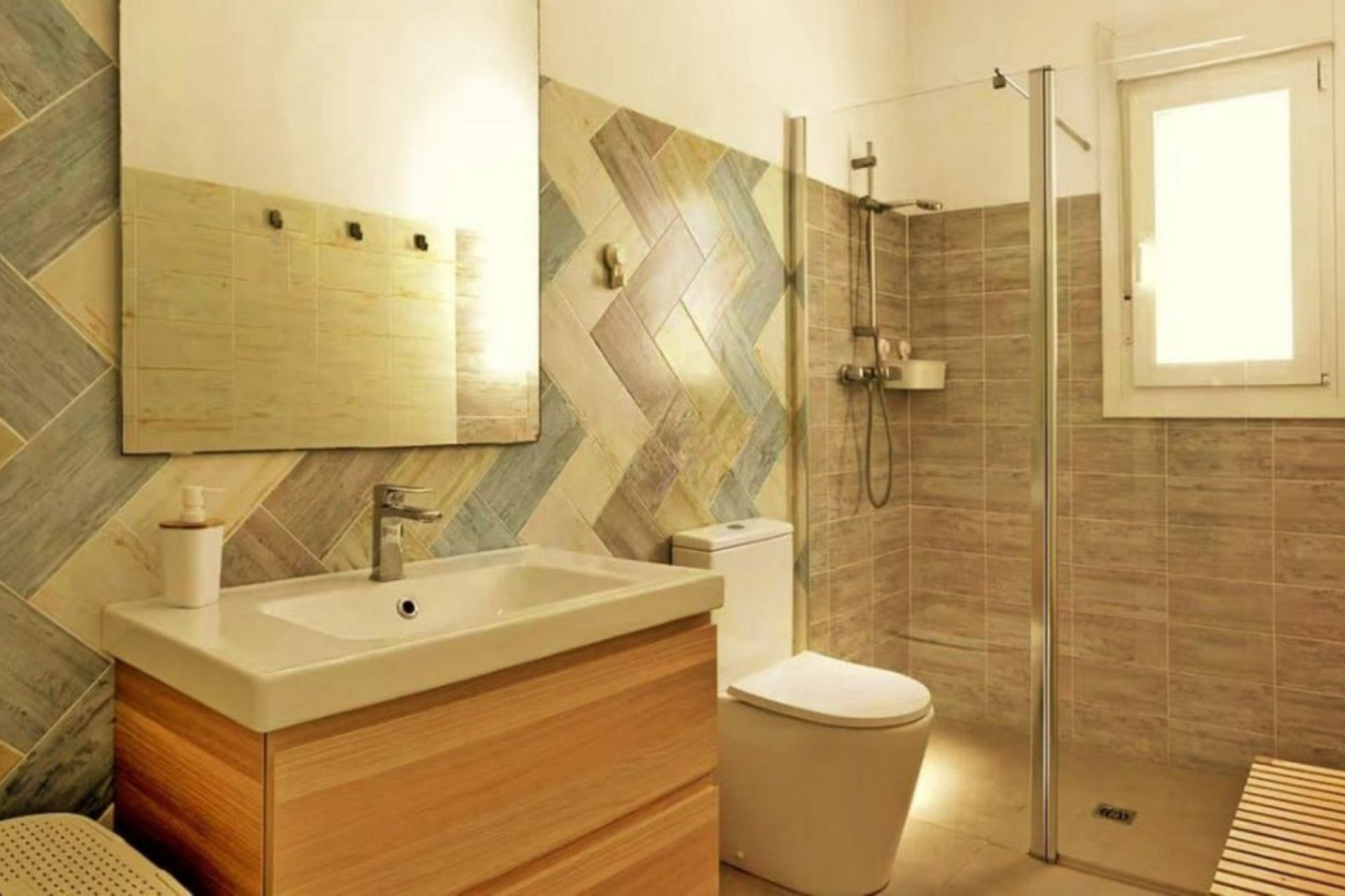 Resale - House - Detached Villa - Estepona - Estepona Centro