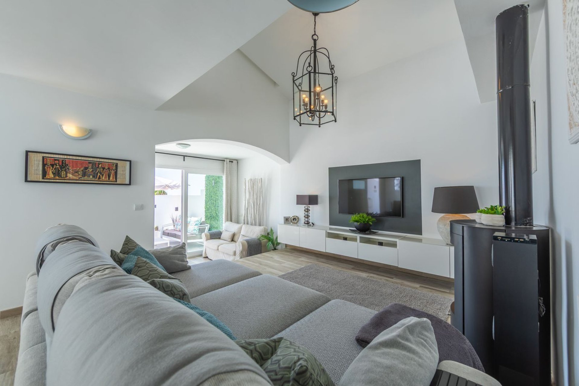 Resale - House - Detached Villa - Estepona - Estepona Centro