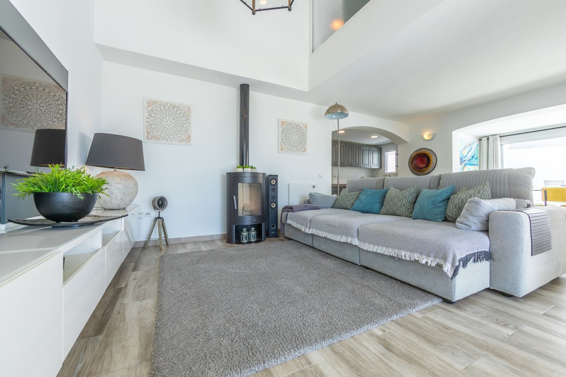 Resale - House - Detached Villa - Estepona - Estepona Centro