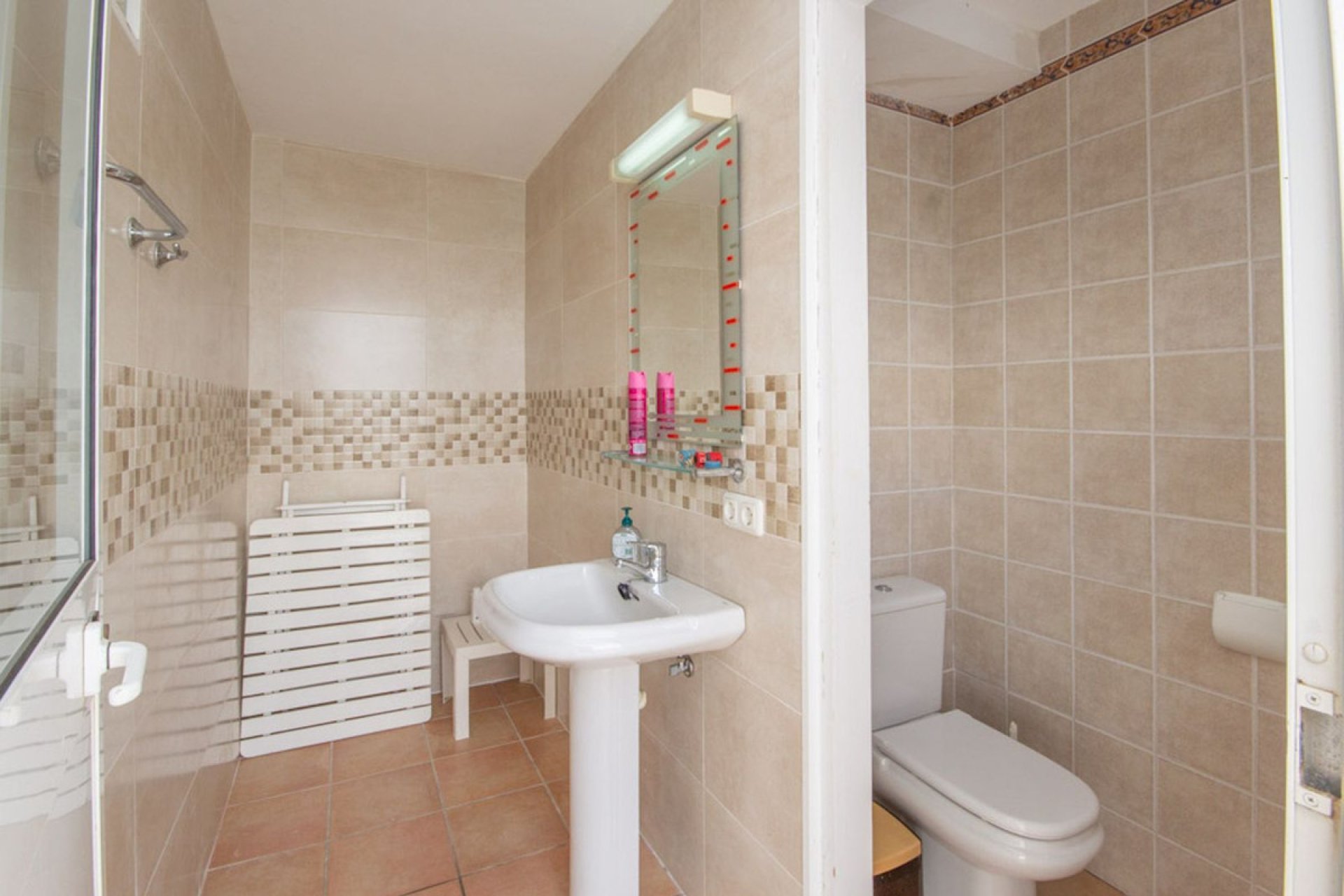 Resale - House - Detached Villa - Estepona - Estepona Centro