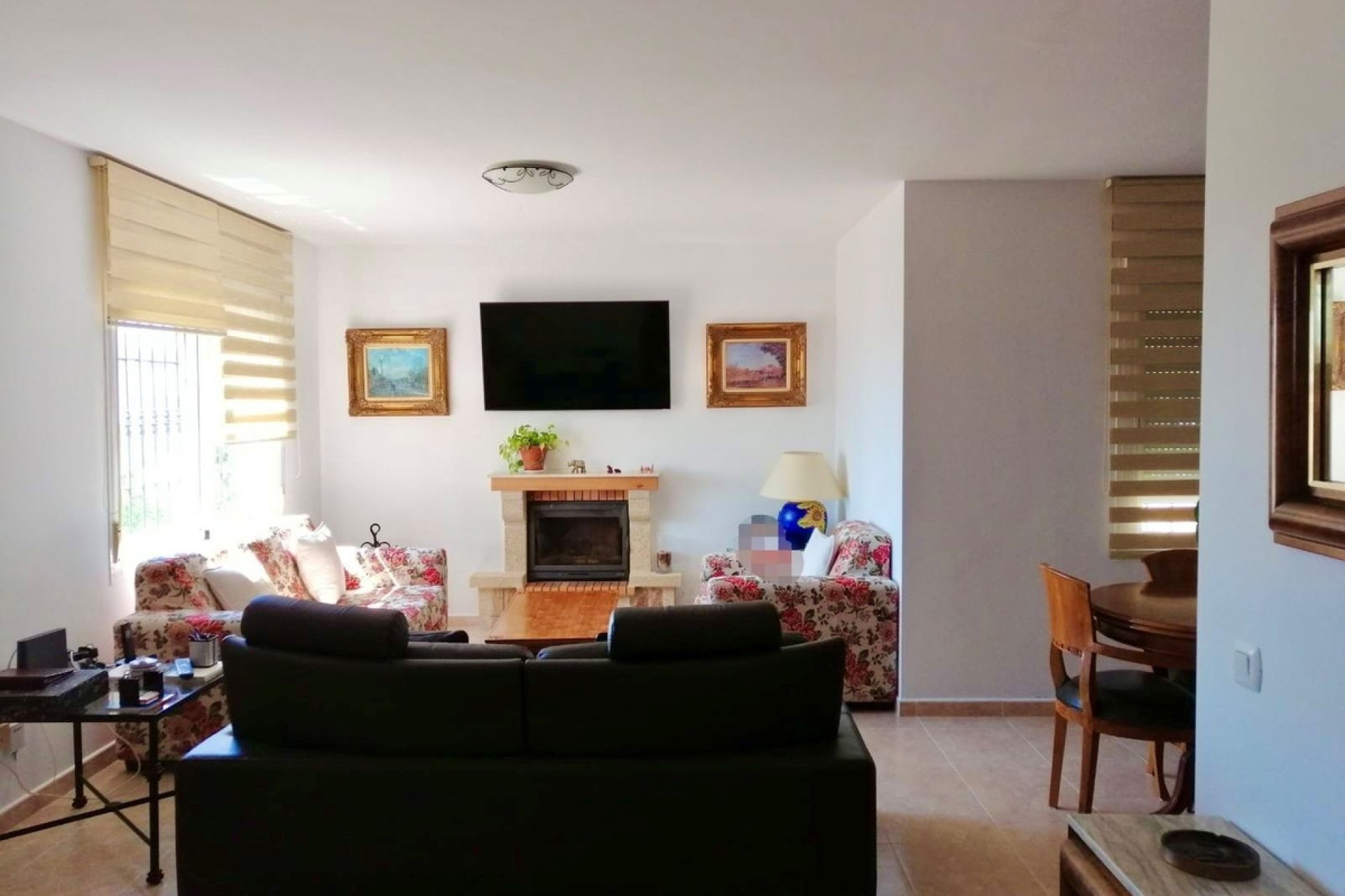 Resale - House - Detached Villa - Estepona - Estepona Centro