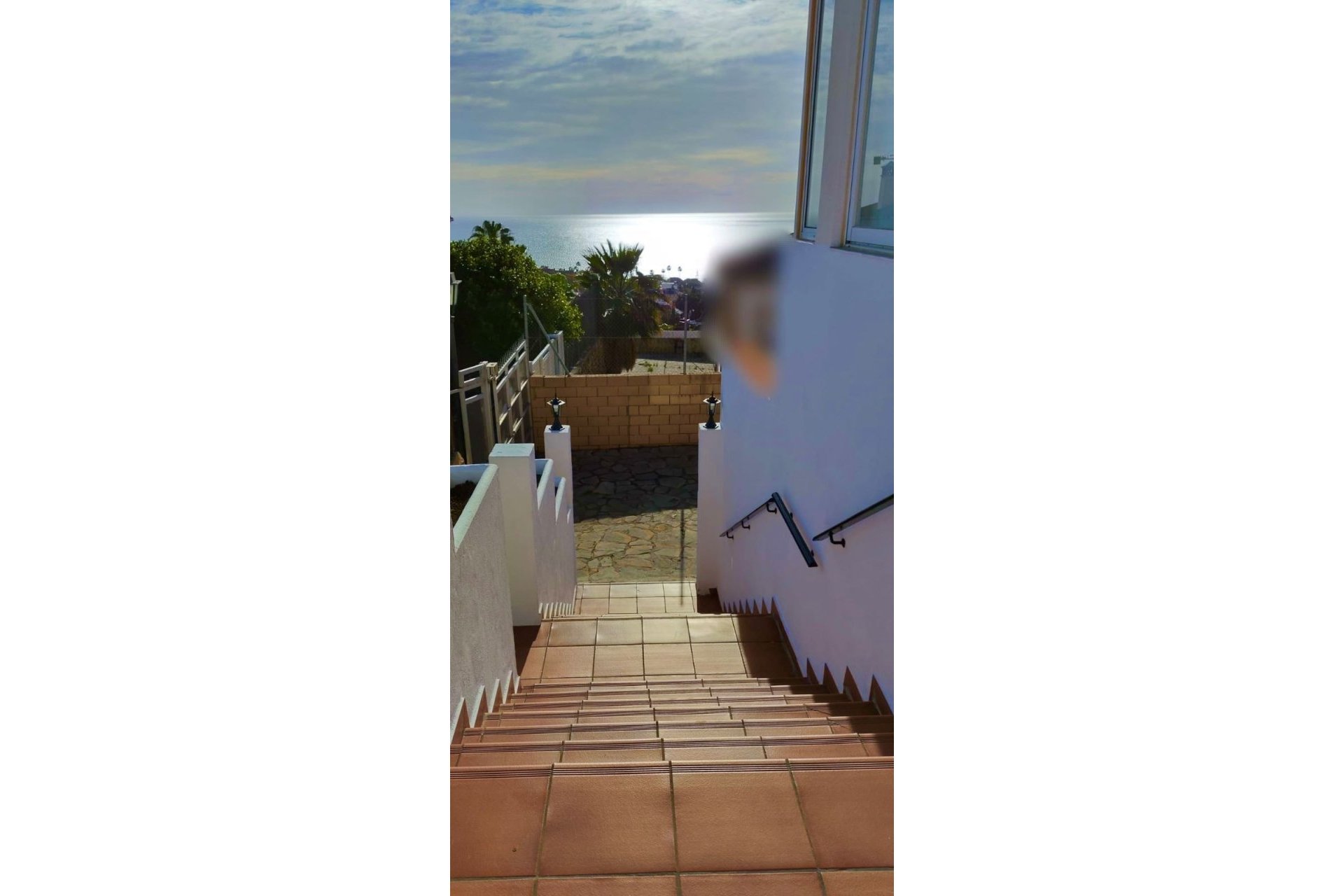 Resale - House - Detached Villa - Estepona - Estepona Centro