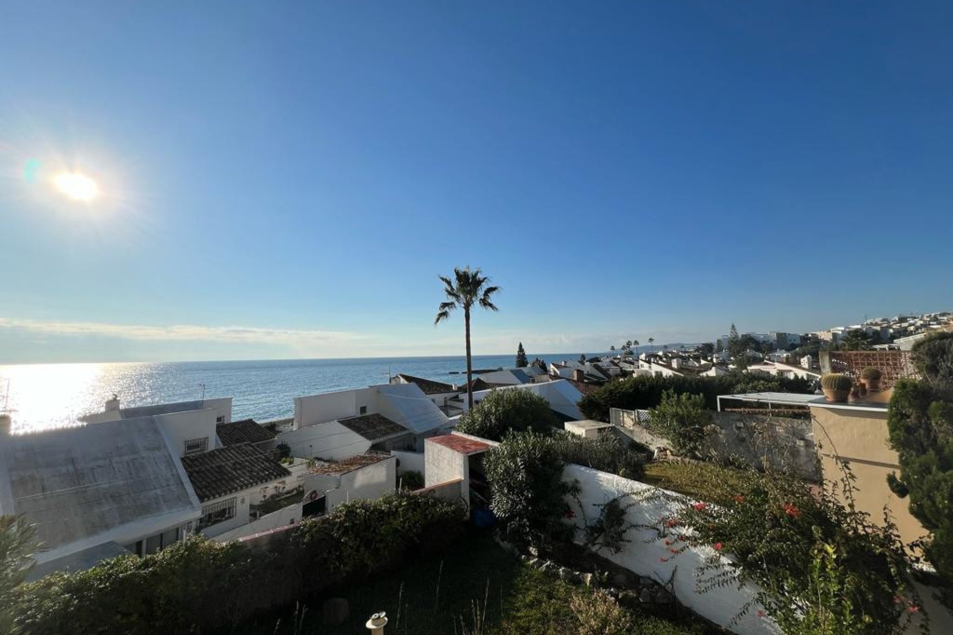 Resale - House - Detached Villa - Estepona - Estepona Centro