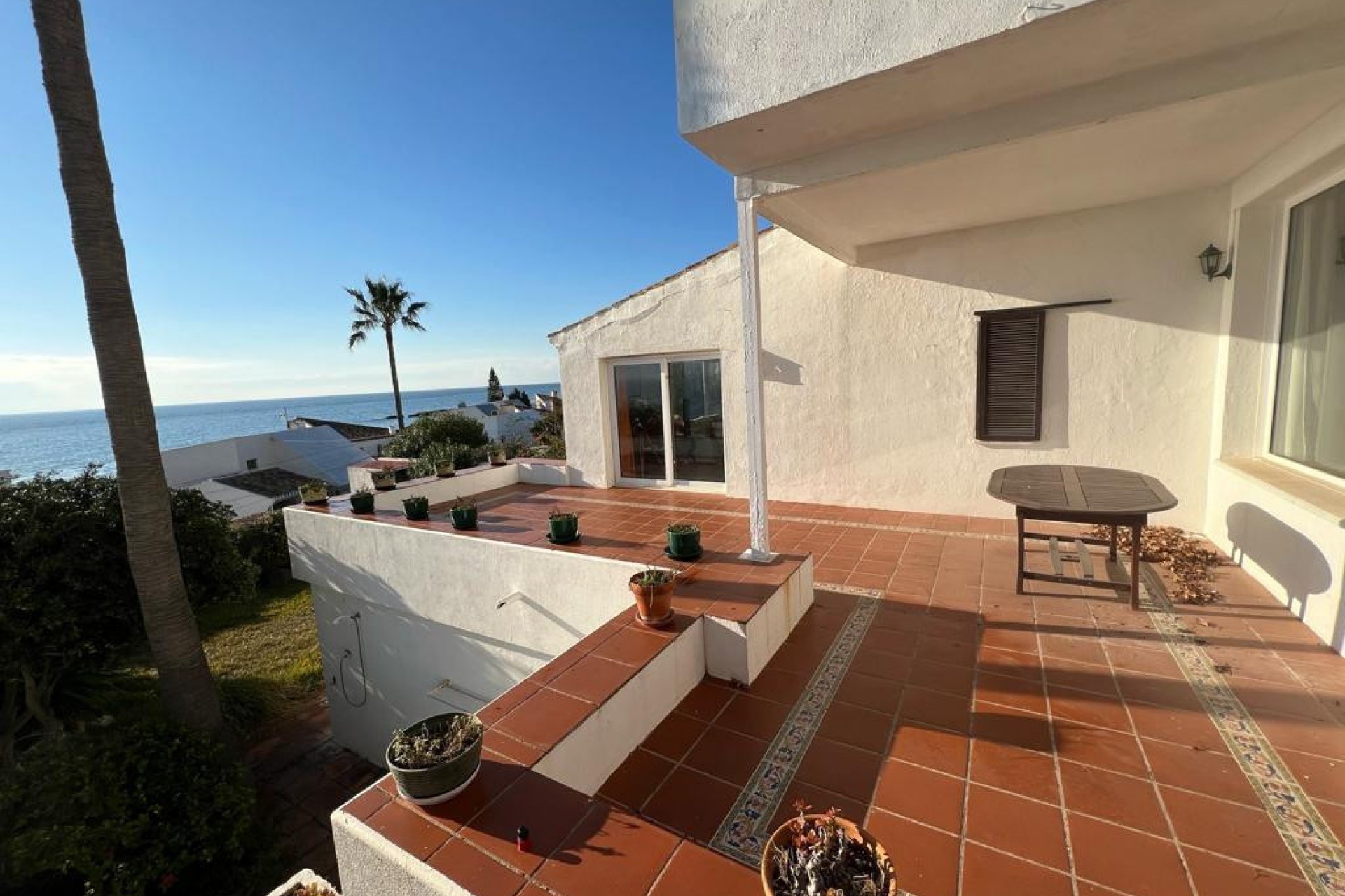 Resale - House - Detached Villa - Estepona - Estepona Centro