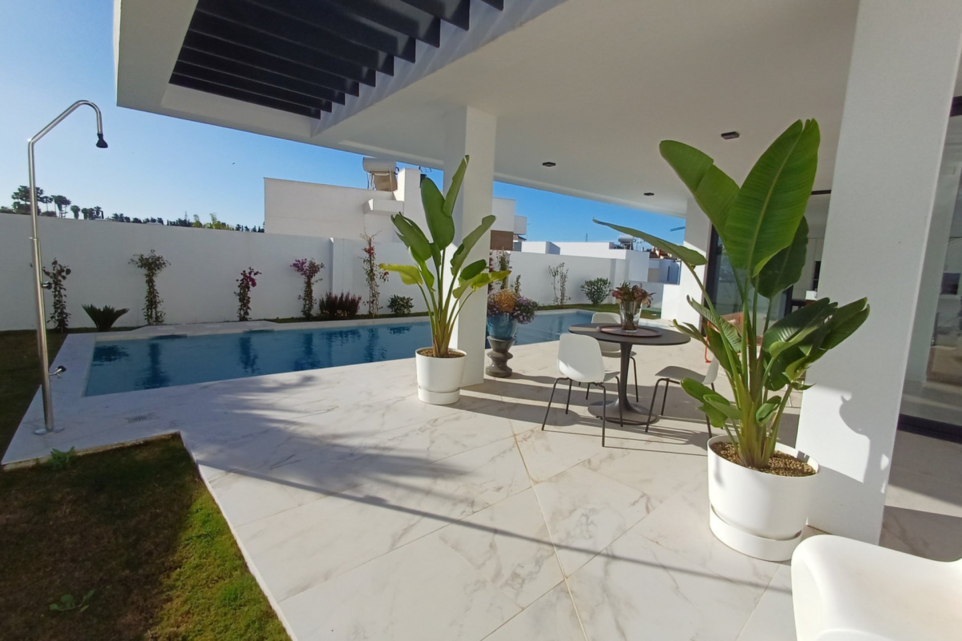 Resale - House - Detached Villa - Estepona - Estepona Centro