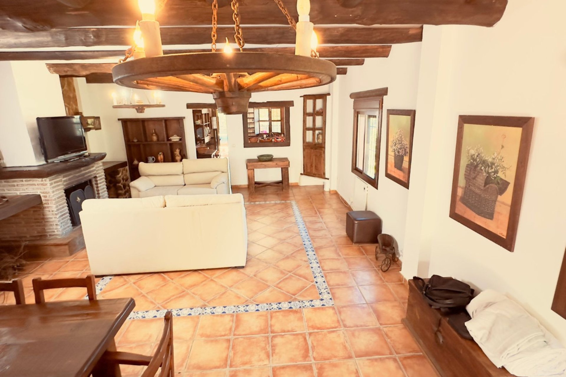 Resale - House - Detached Villa - Estepona - Estepona Centro