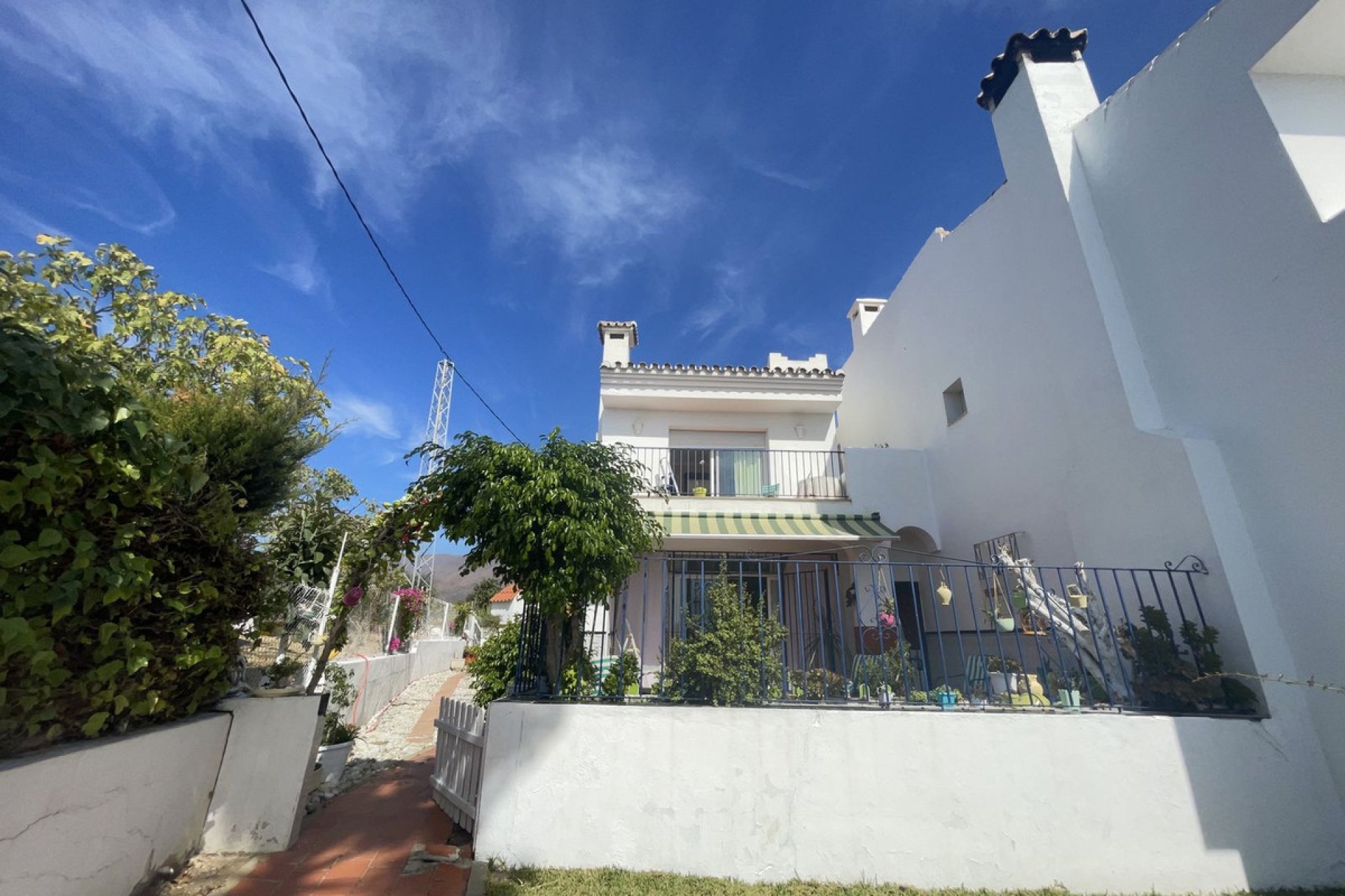 Resale - House - Detached Villa - Estepona - Estepona Centro