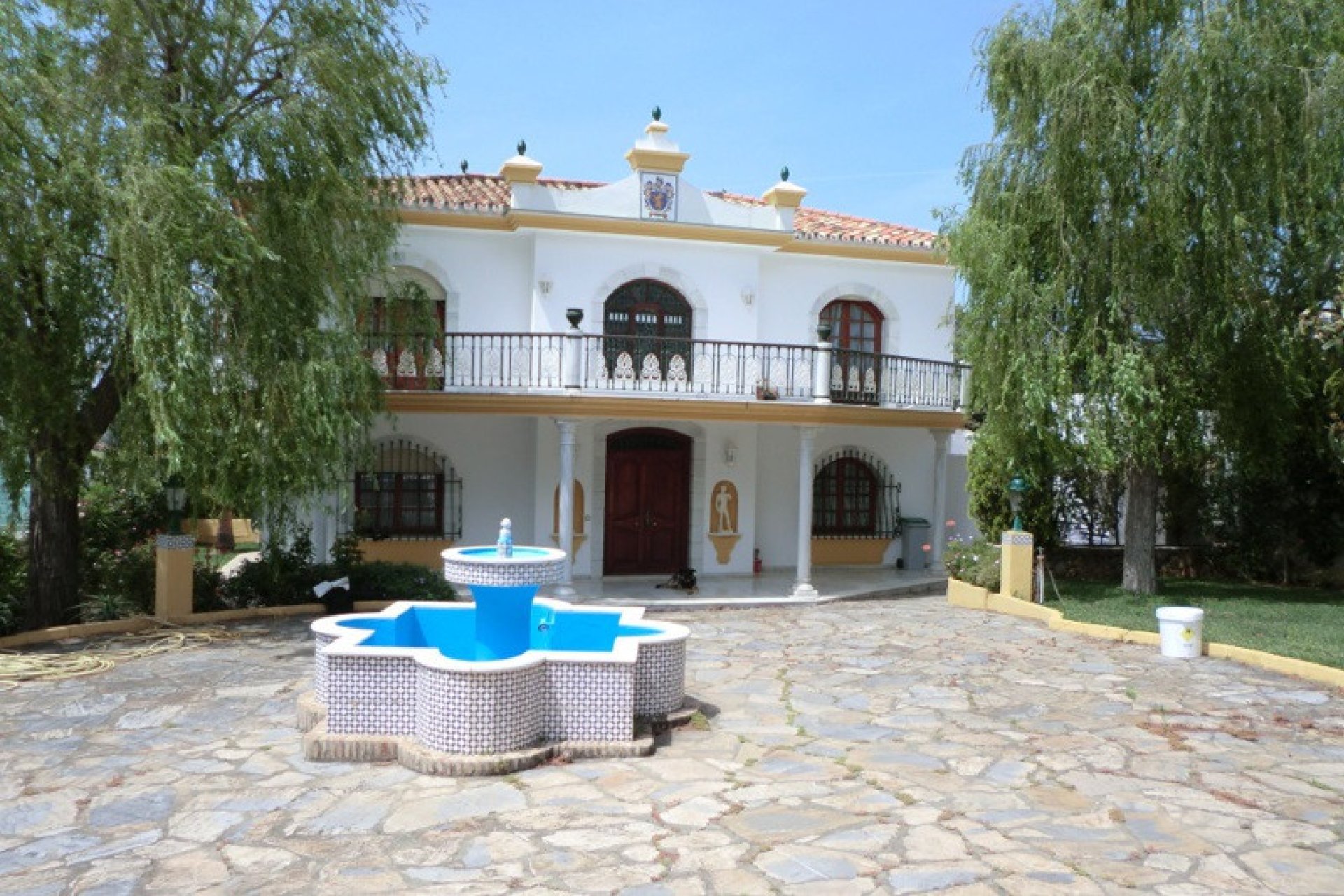 Resale - House - Detached Villa - Estepona - Estepona Centro