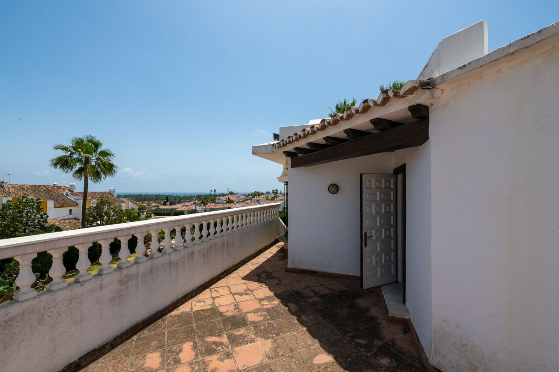 Resale - House - Detached Villa - Estepona - Estepona Centro