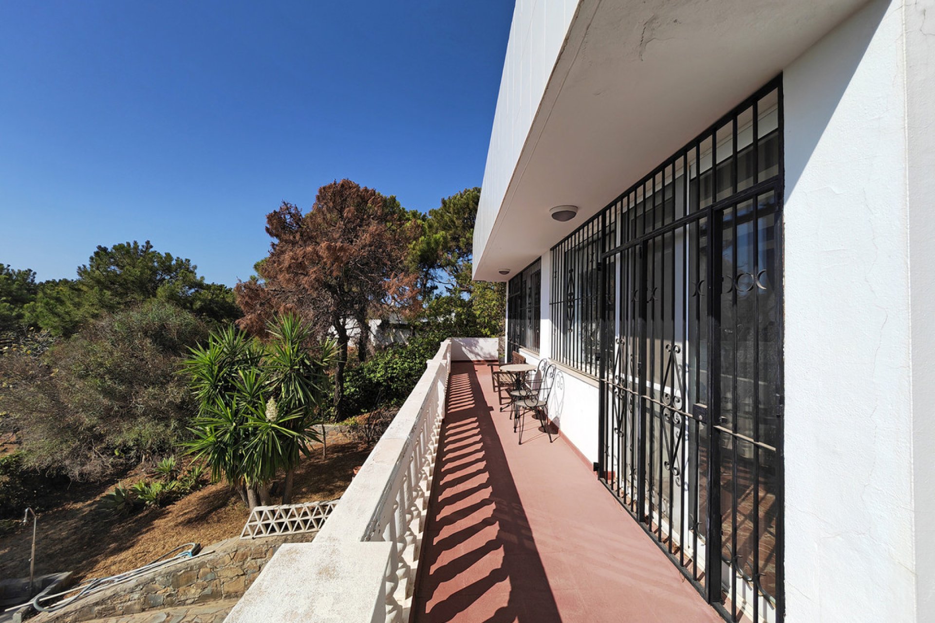 Resale - House - Detached Villa - Estepona - Estepona Centro