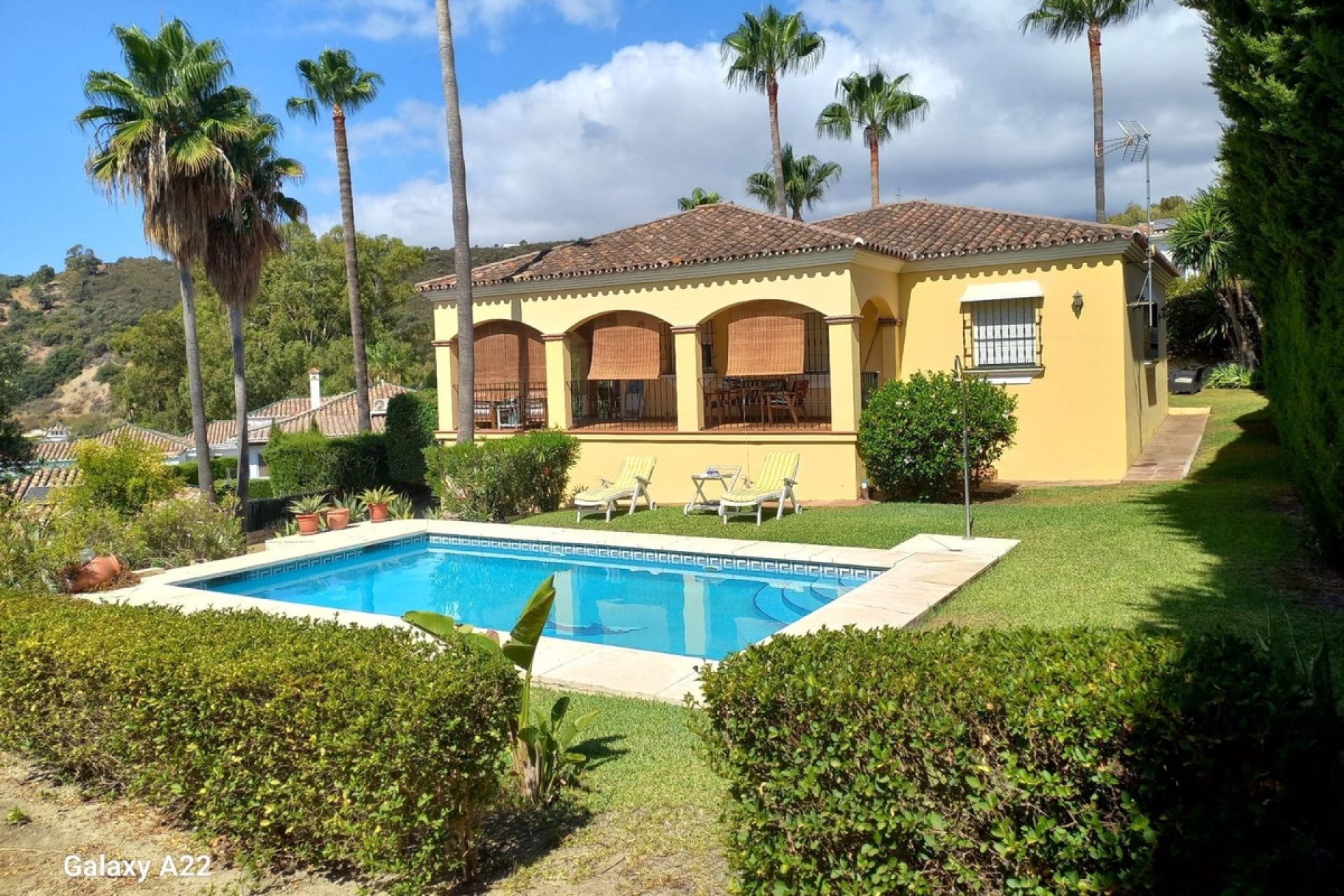 Resale - House - Detached Villa - Estepona - Estepona Centro