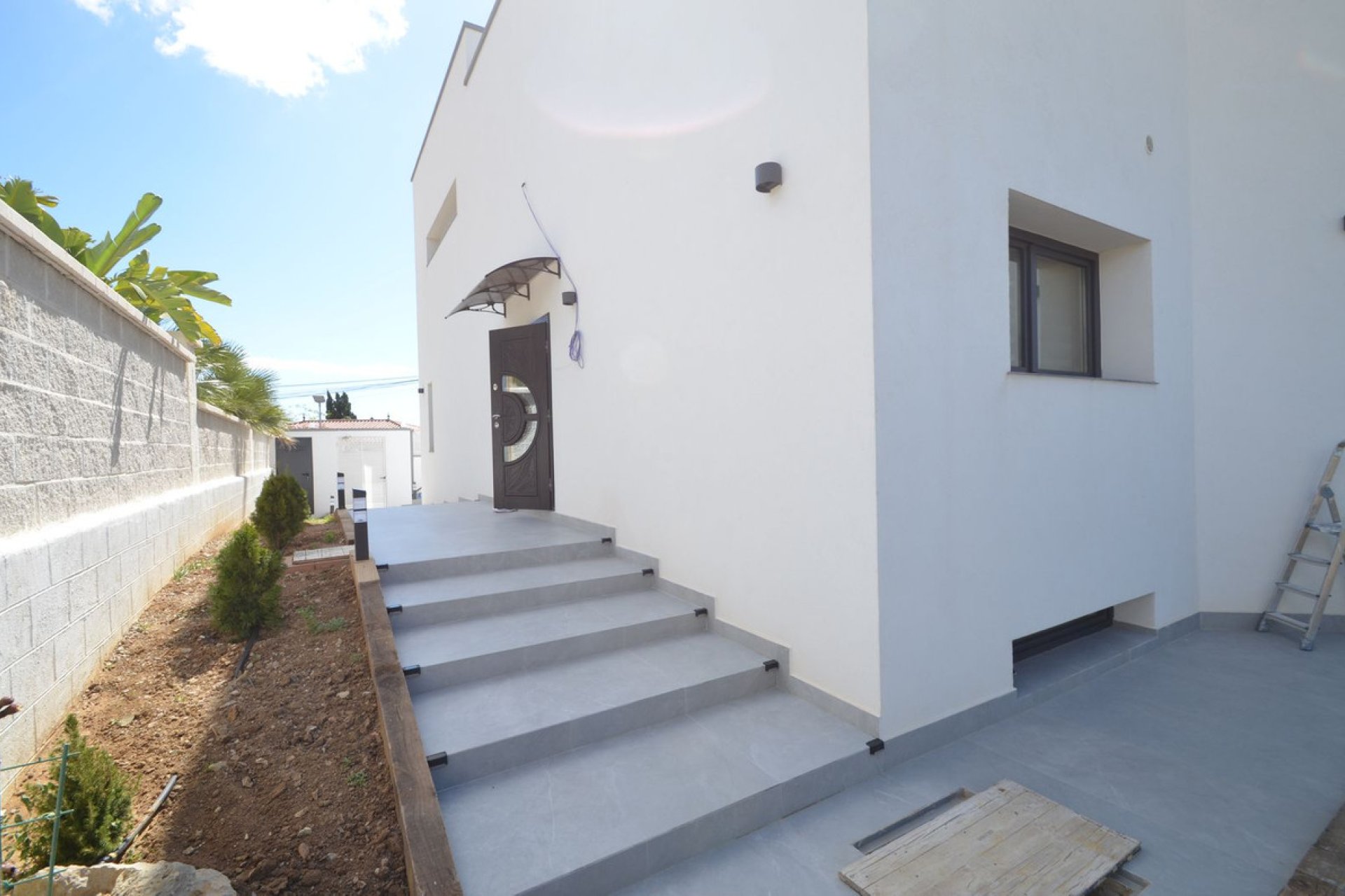 Resale - House - Detached Villa - Estepona - Estepona Centro