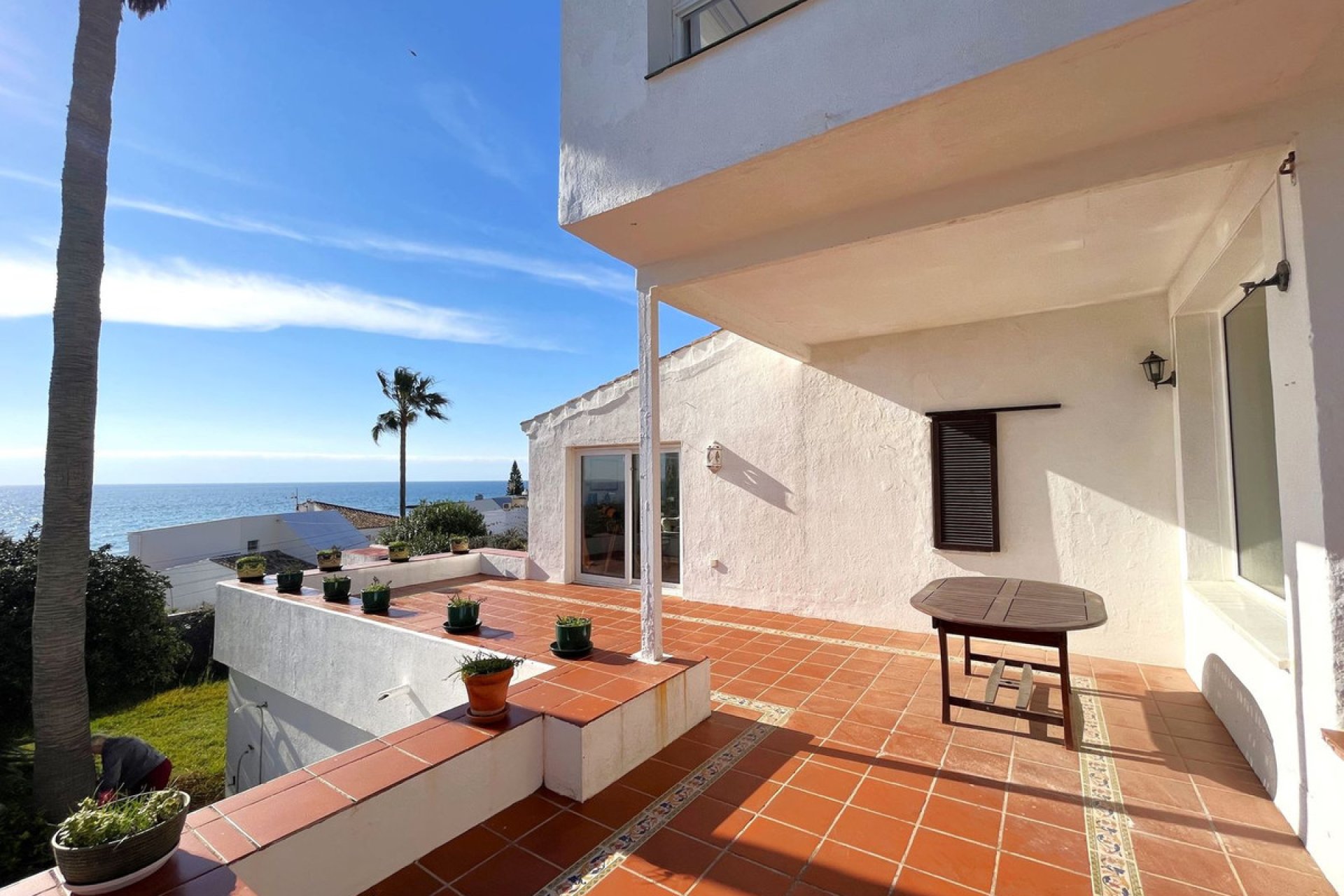 Resale - House - Detached Villa - Estepona - Estepona Centro