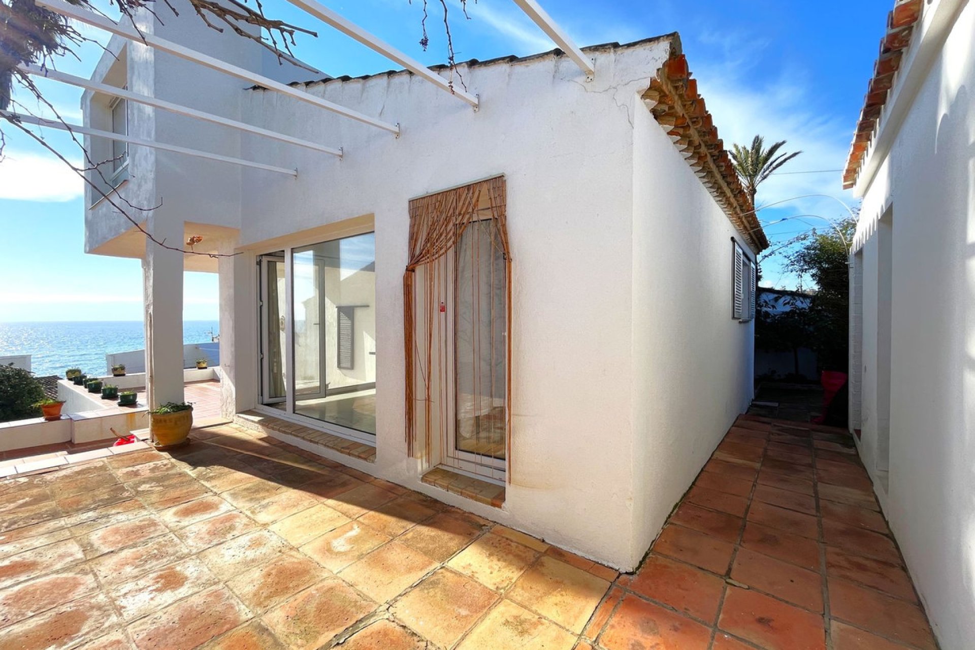 Resale - House - Detached Villa - Estepona - Estepona Centro