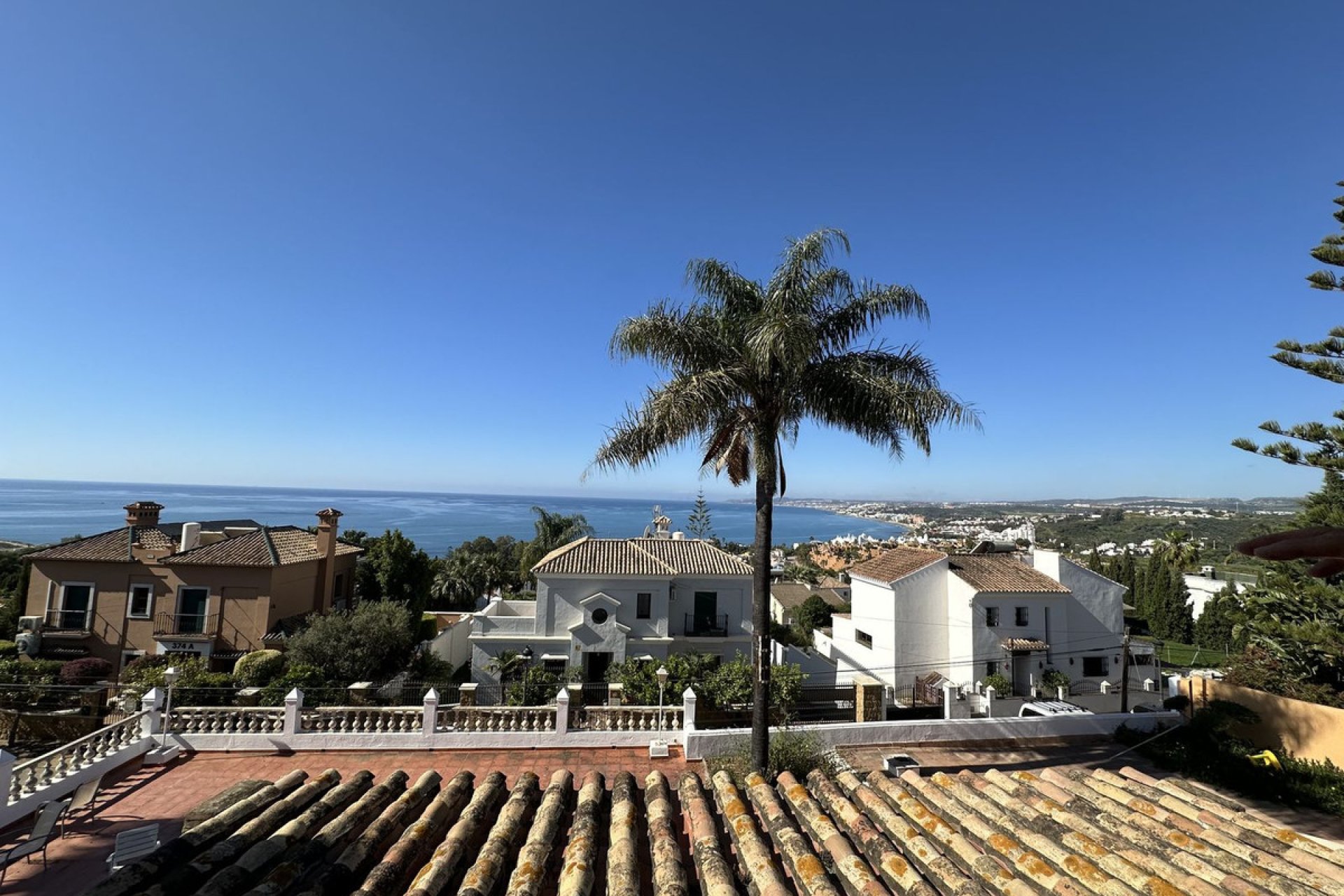 Resale - House - Detached Villa - Estepona - Estepona Centro