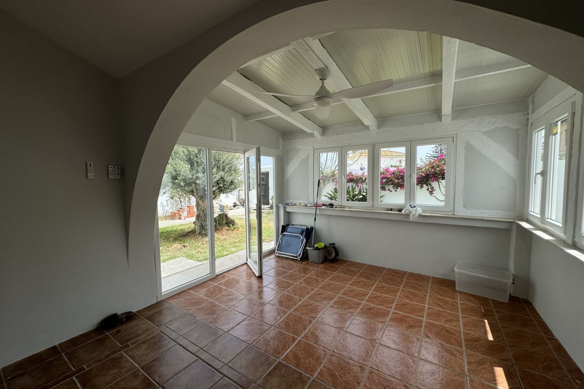 Resale - House - Detached Villa - Estepona - Estepona Centro