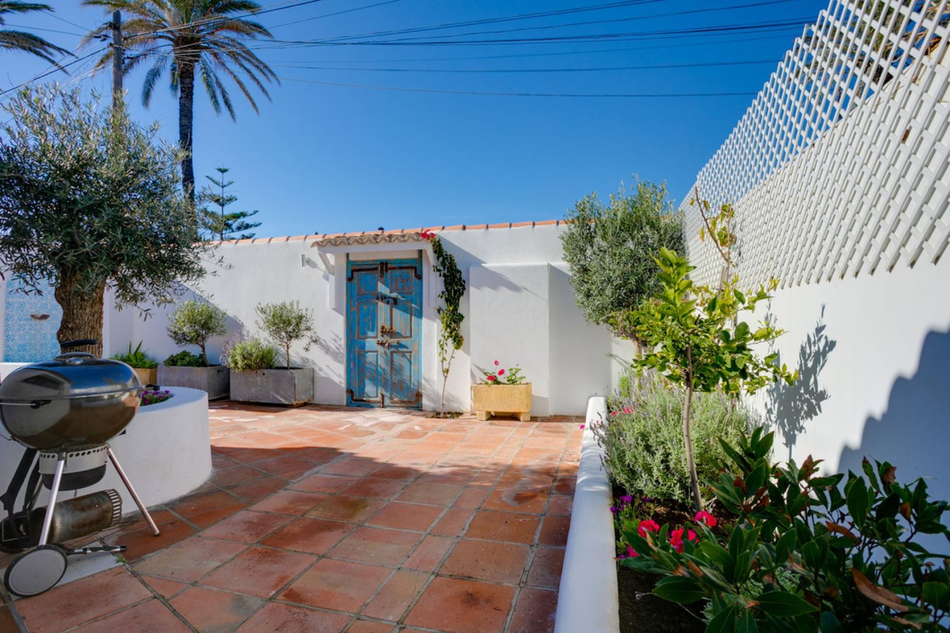 Resale - House - Detached Villa - Estepona - Estepona Centro