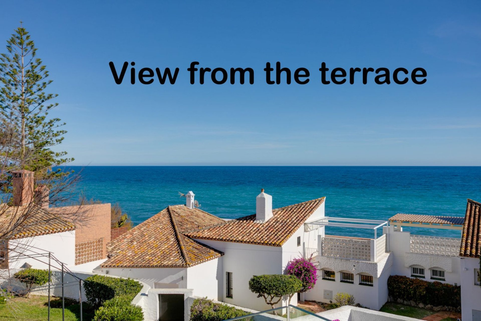 Resale - House - Detached Villa - Estepona - Estepona Centro