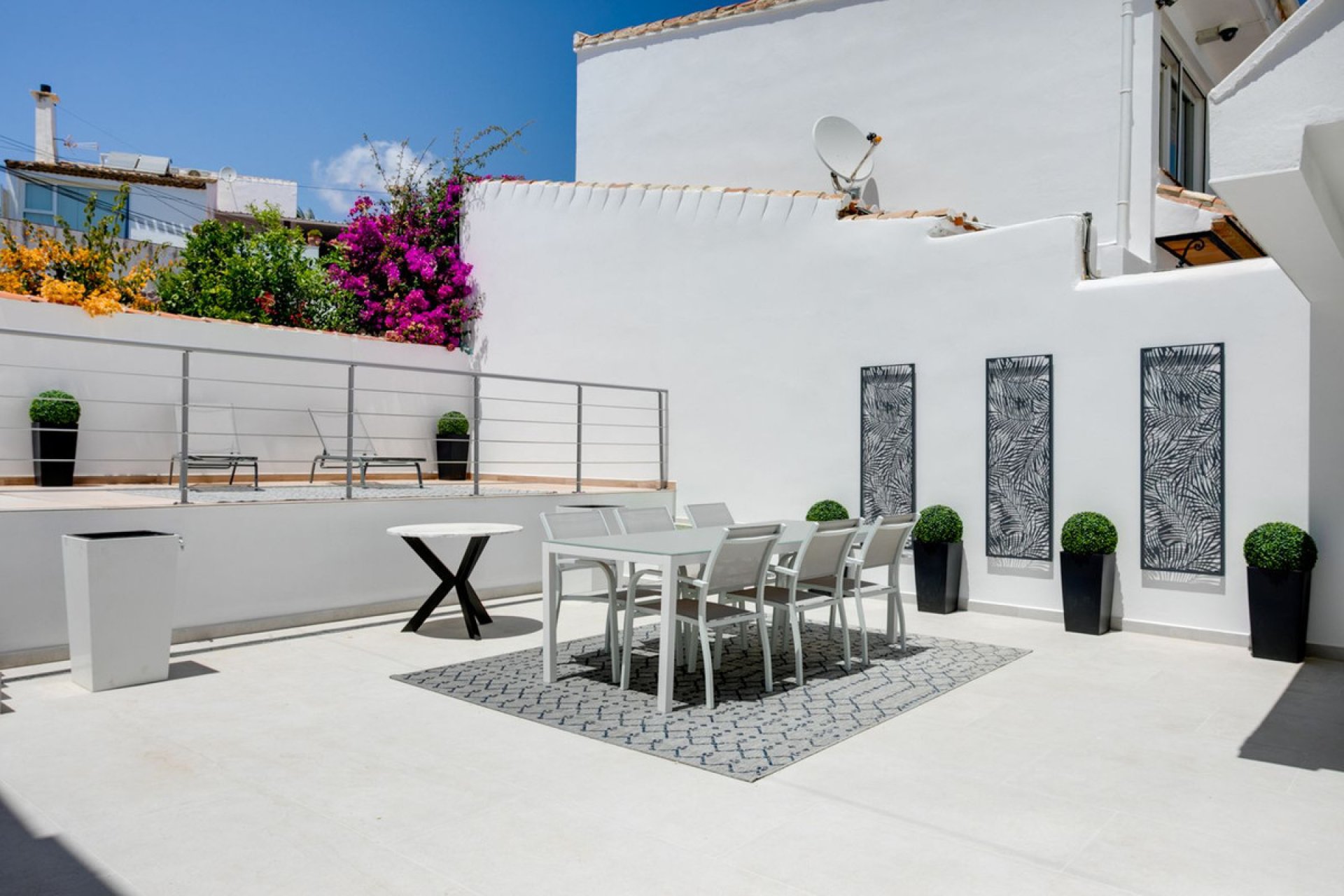 Resale - House - Detached Villa - Estepona - Estepona Centro