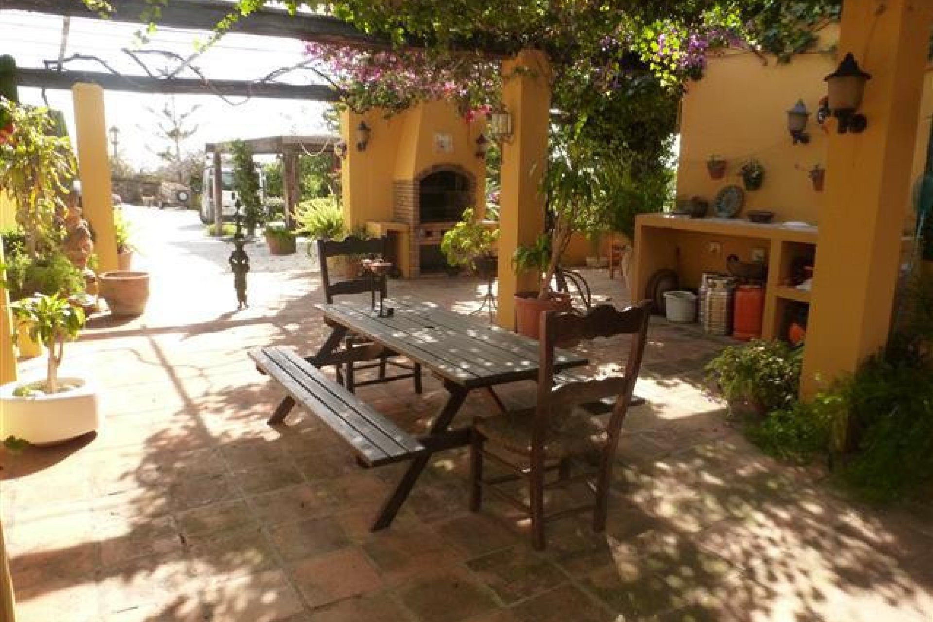 Resale - House - Detached Villa - Estepona - Estepona Centro