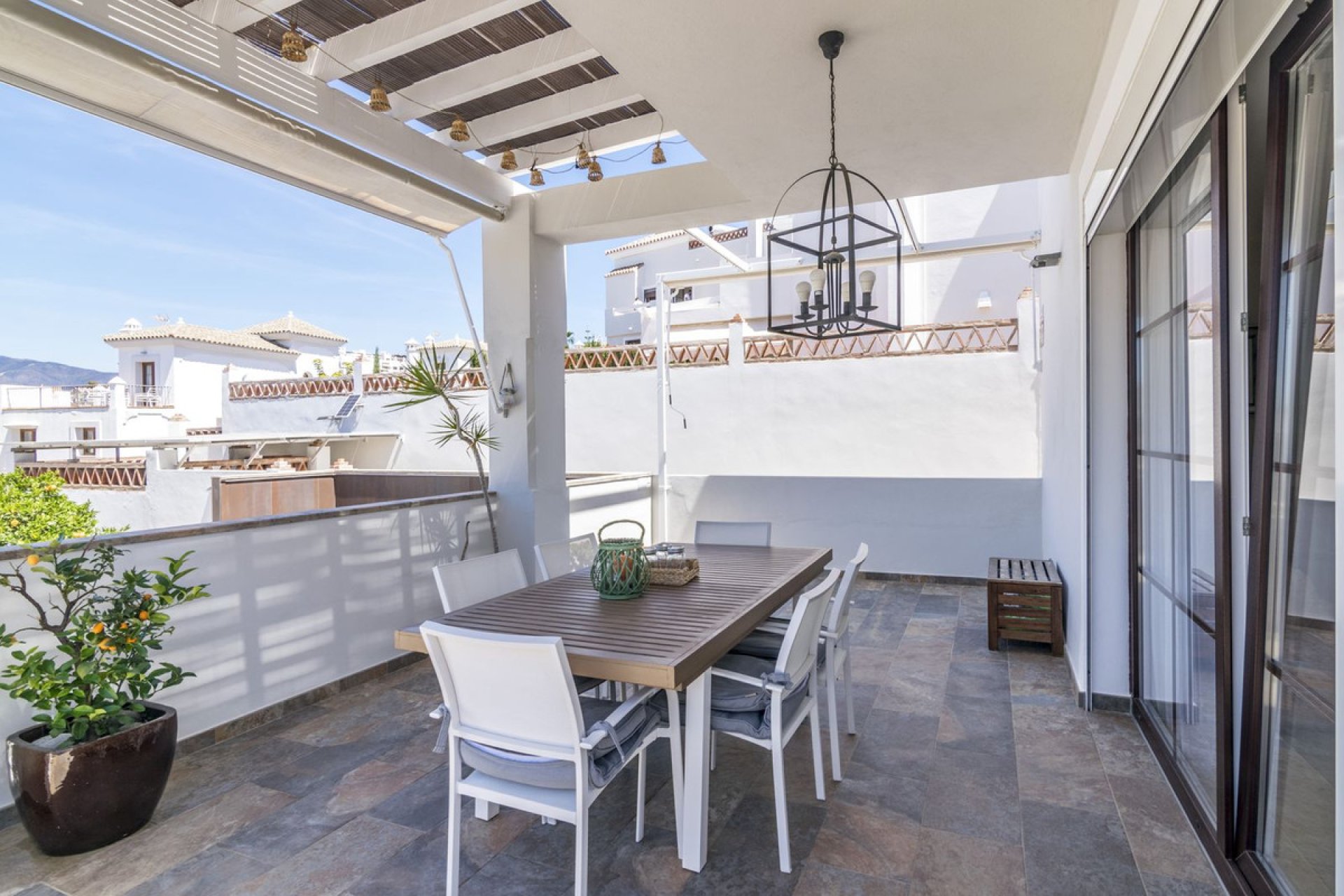 Resale - House - Detached Villa - Estepona - Estepona Centro