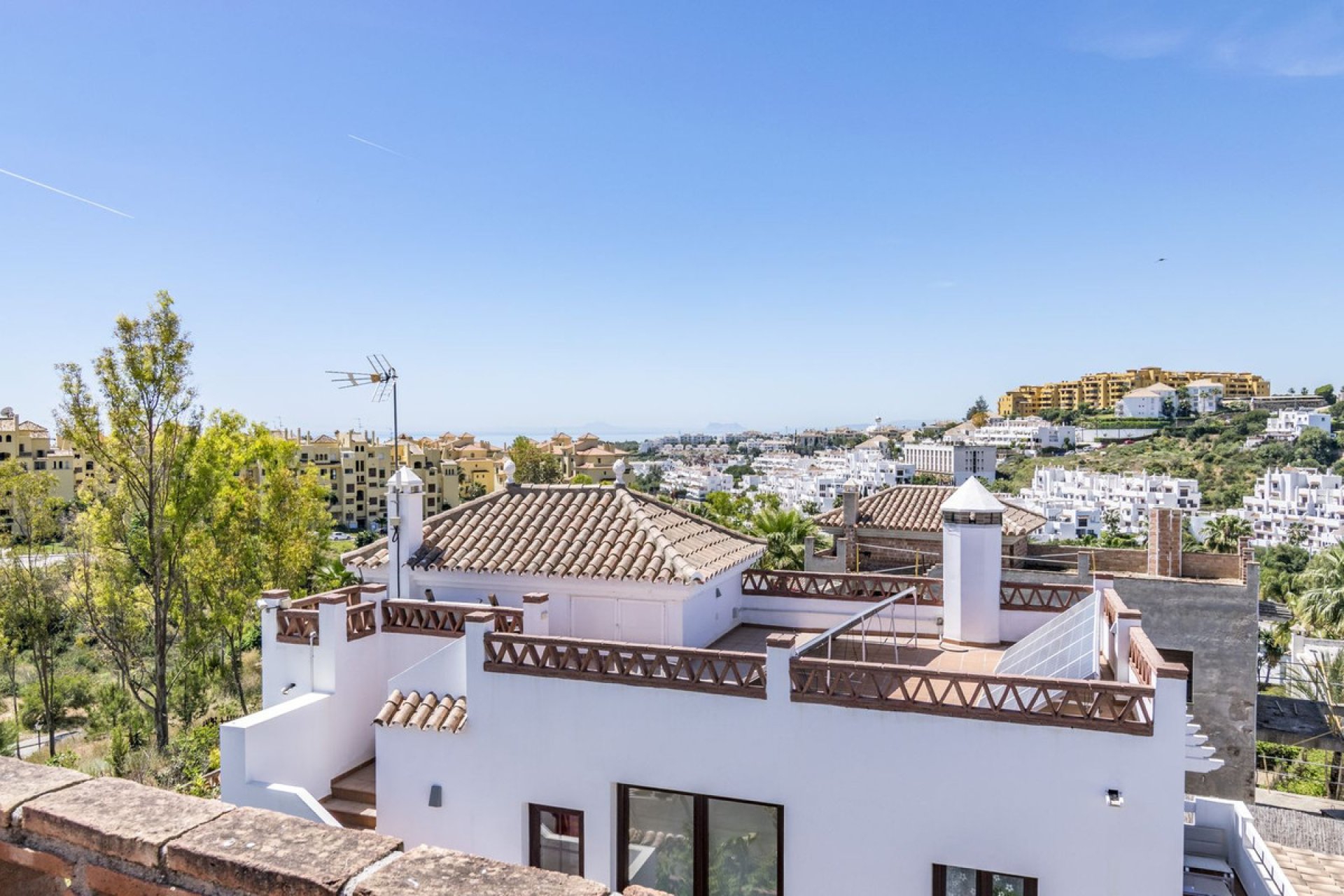 Resale - House - Detached Villa - Estepona - Estepona Centro