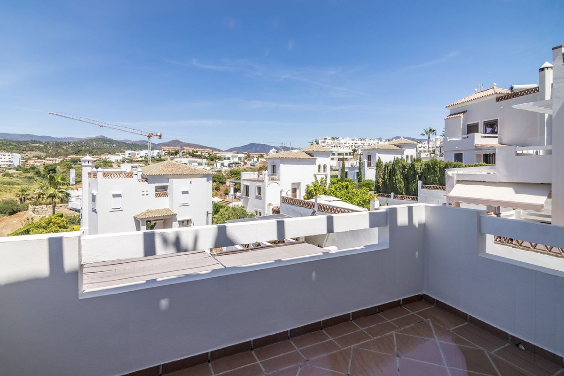 Resale - House - Detached Villa - Estepona - Estepona Centro